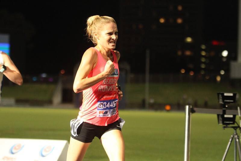 Erika Jordan on her way to a 5000m track pb Feb 2017