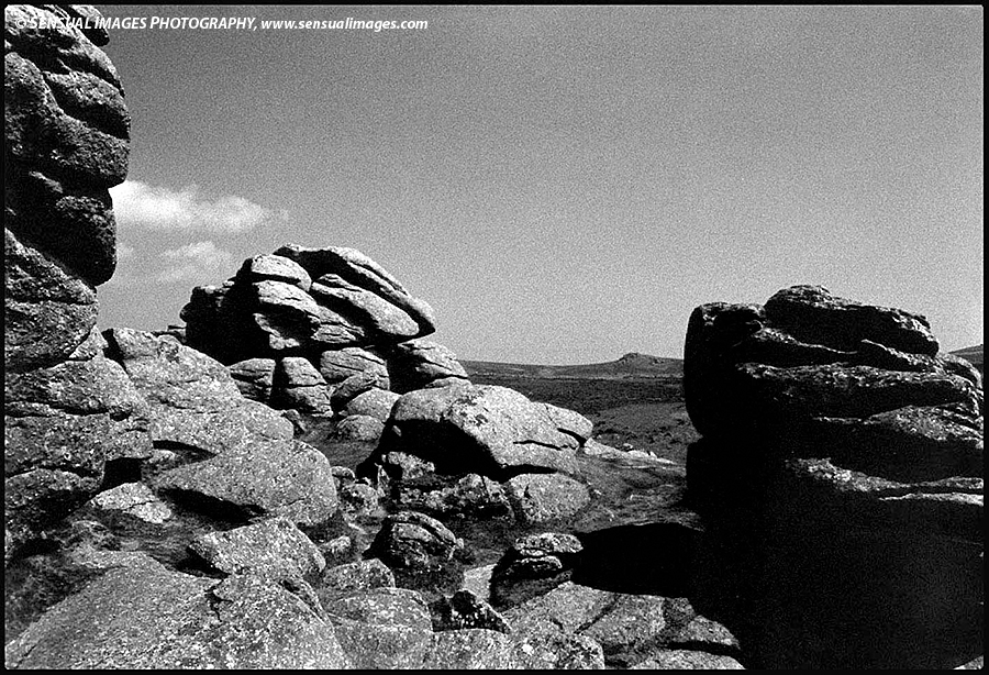 Dartmoor-Rocks2-me.jpg