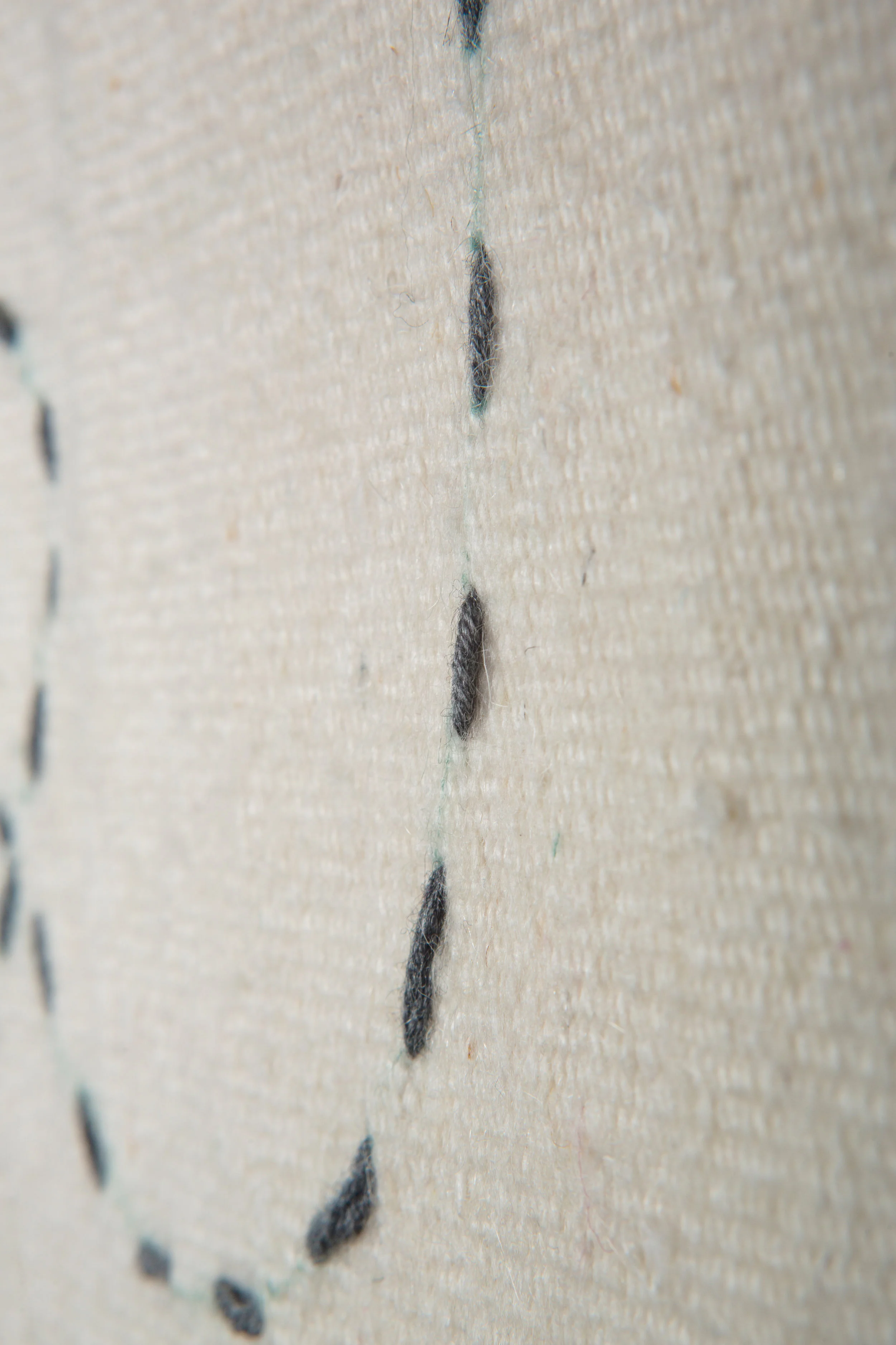 9. BEE-detail2-1938.jpg