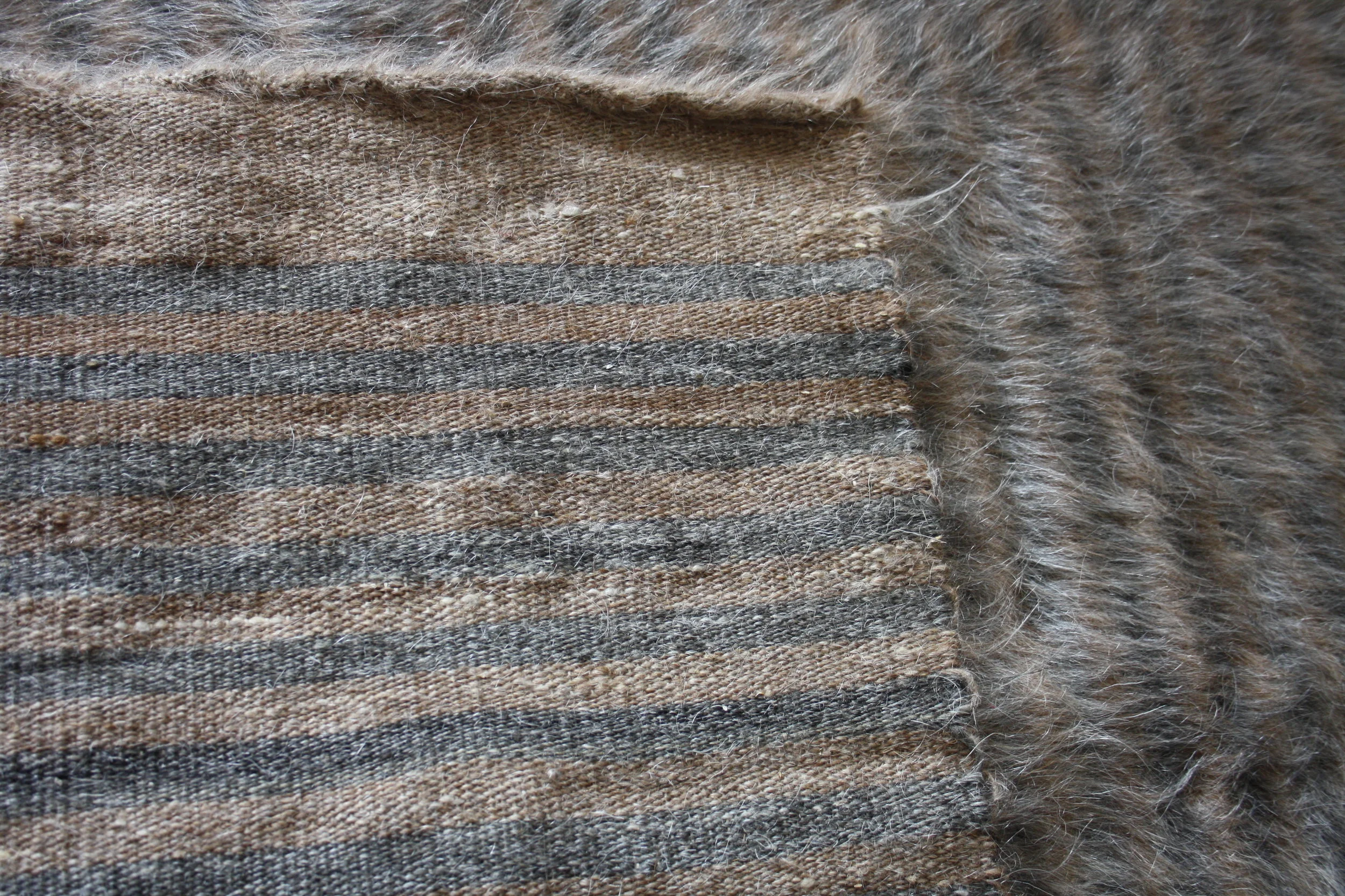31. Grey&Camel.jpg