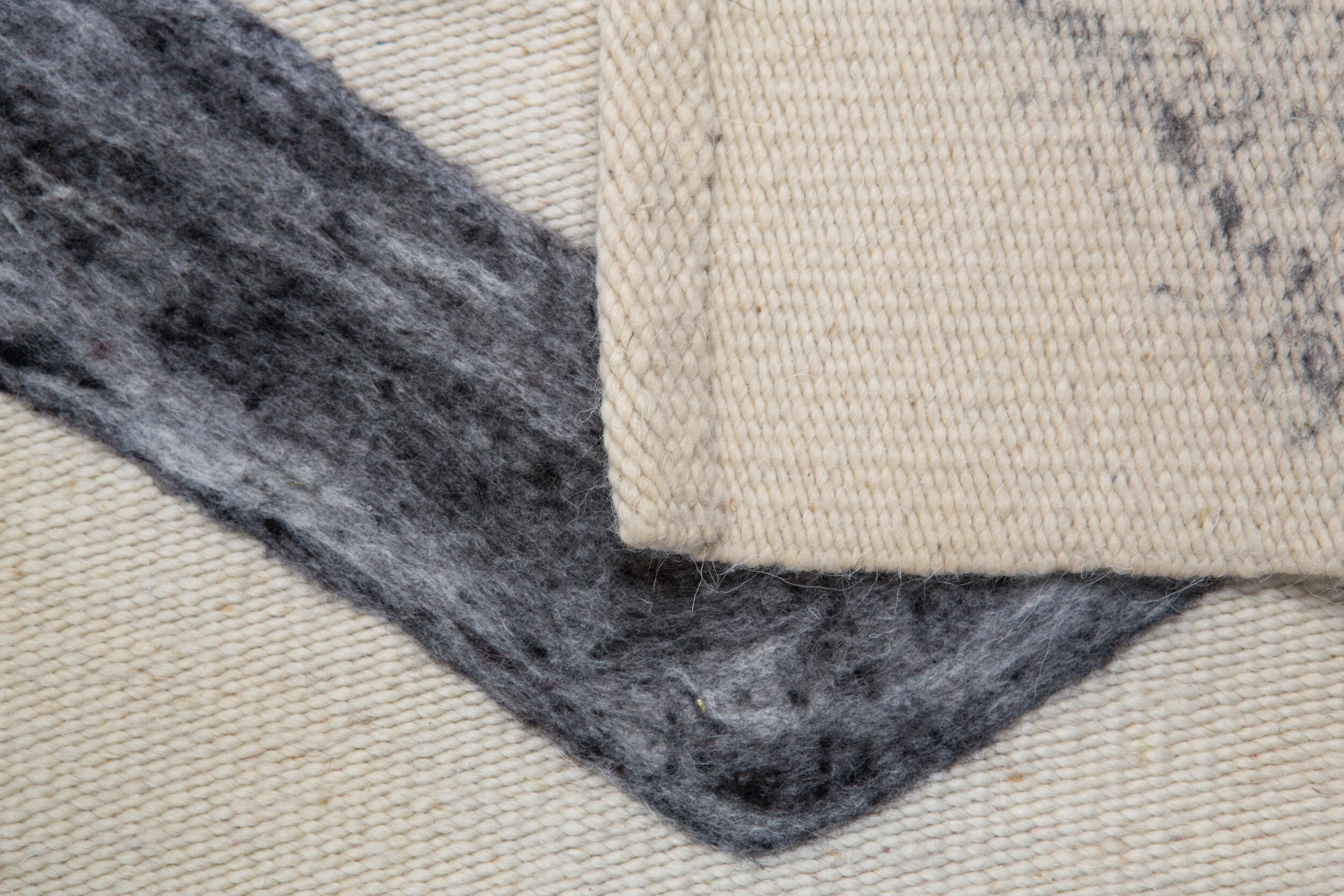 Rondine - kilim-3060.jpg