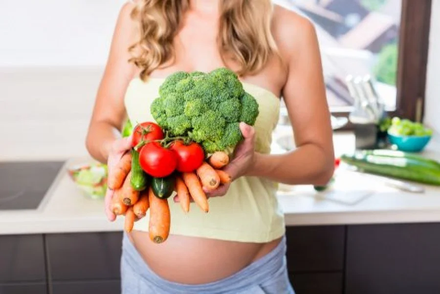 Pregnancy-And-The-Vegan-Diet-babyinfo.jpg