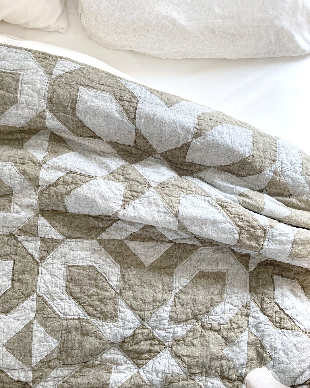 KD Spain — What I Learned About Sewing With Essex Linens