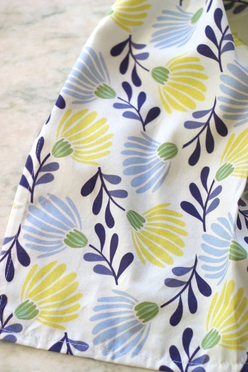 KD Spain — Colorful Pear Kitchen Tea Dish Towel