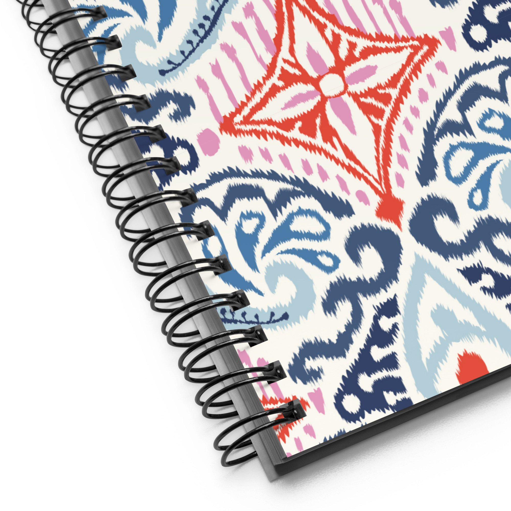 spiral-notebook-white-product-detail-2-680fd2e44a5b6.jpg