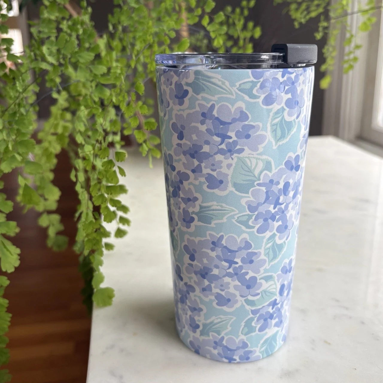 Nantucket Hydrangea Tumbler Fern BG.jpeg