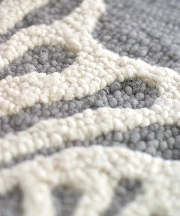 grey_Leaf_rug_detail3.jpg
