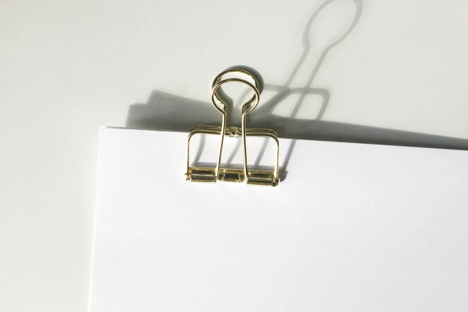 MINIMAL BULL DOG CLIP