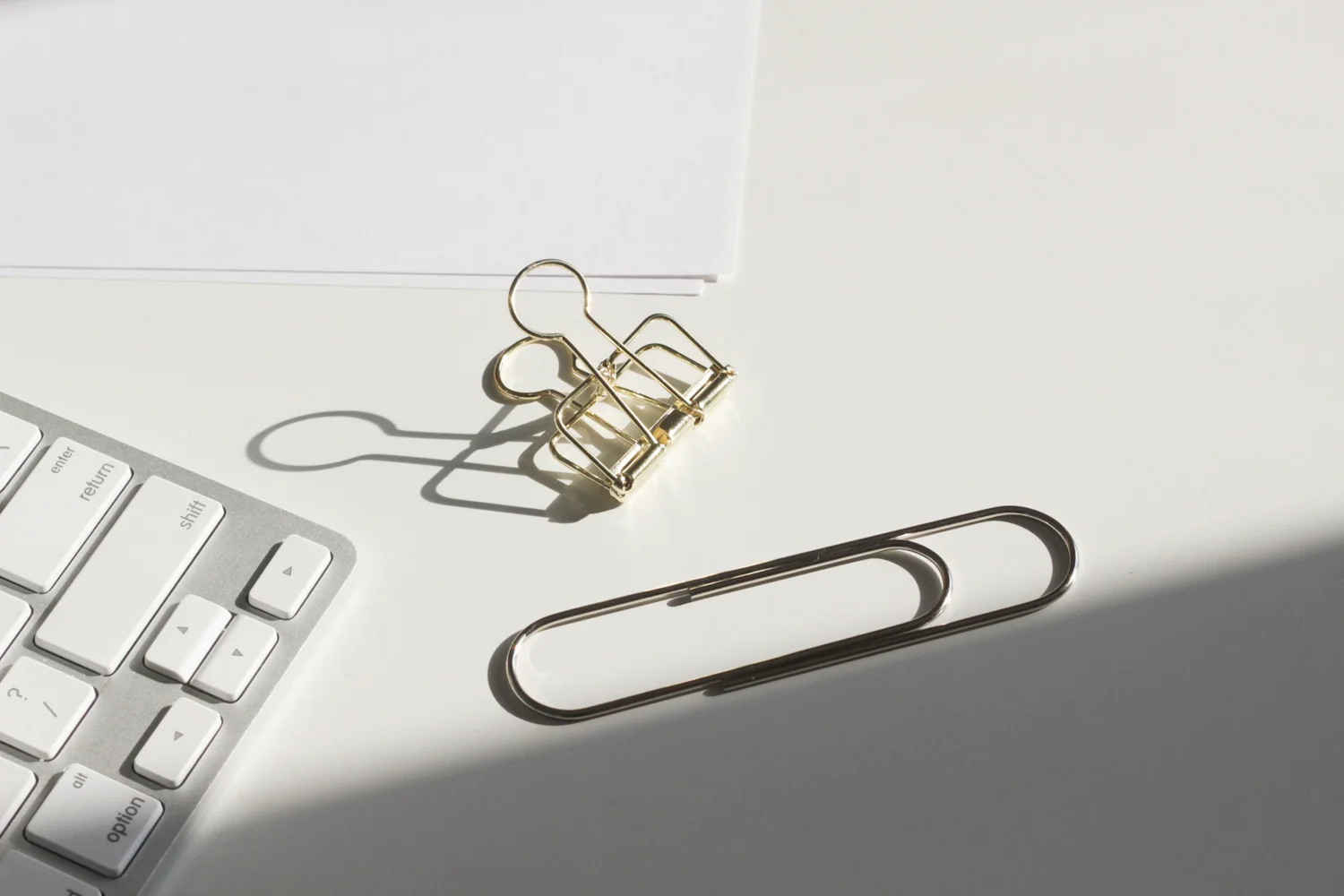 BIG ASS PAPER CLIP