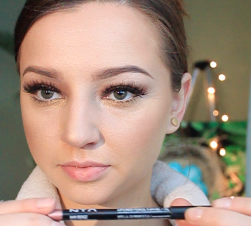 Step 13a) LIPS: Outline the lips with a pink or champagne lip liner.