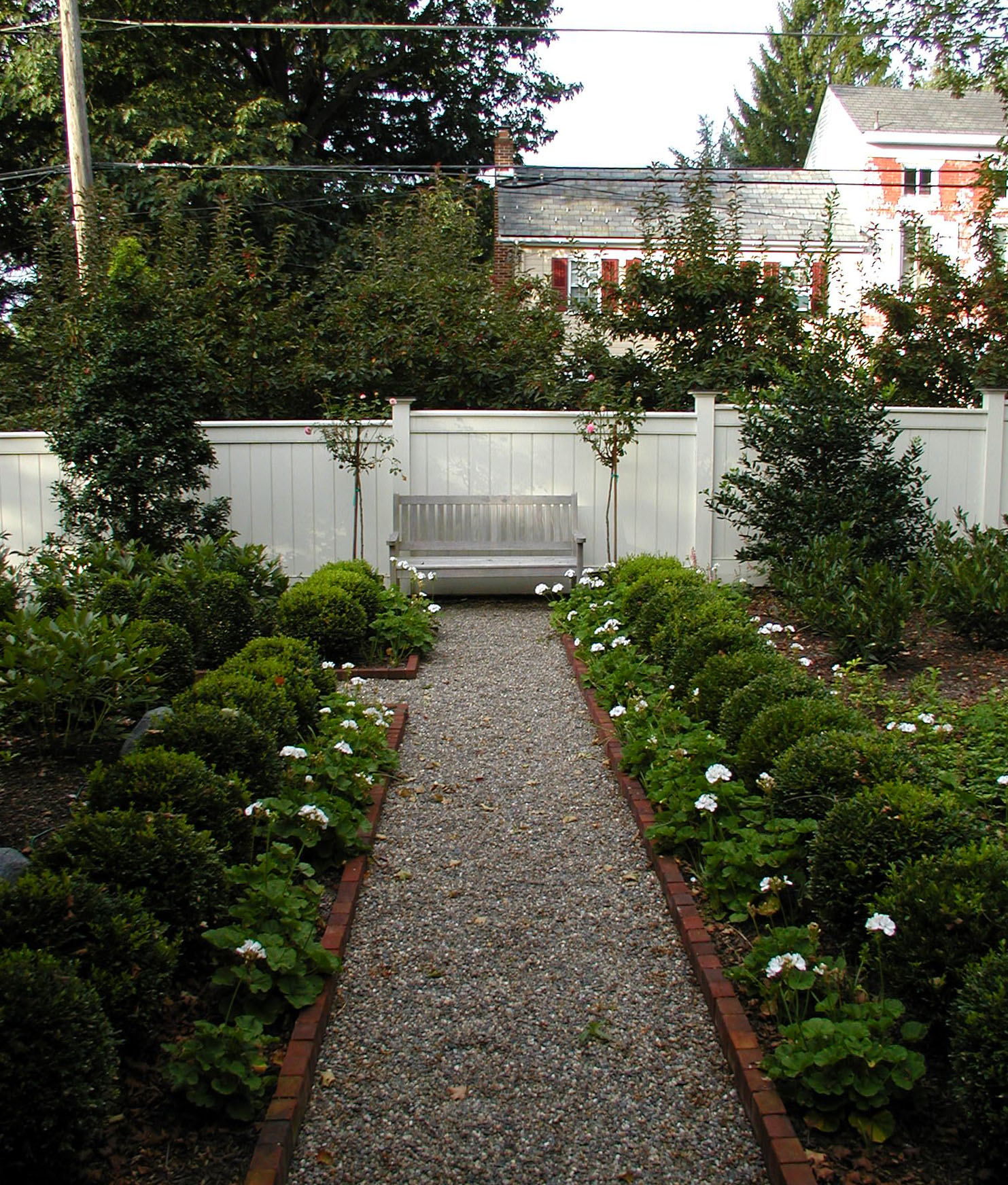 path to bench
