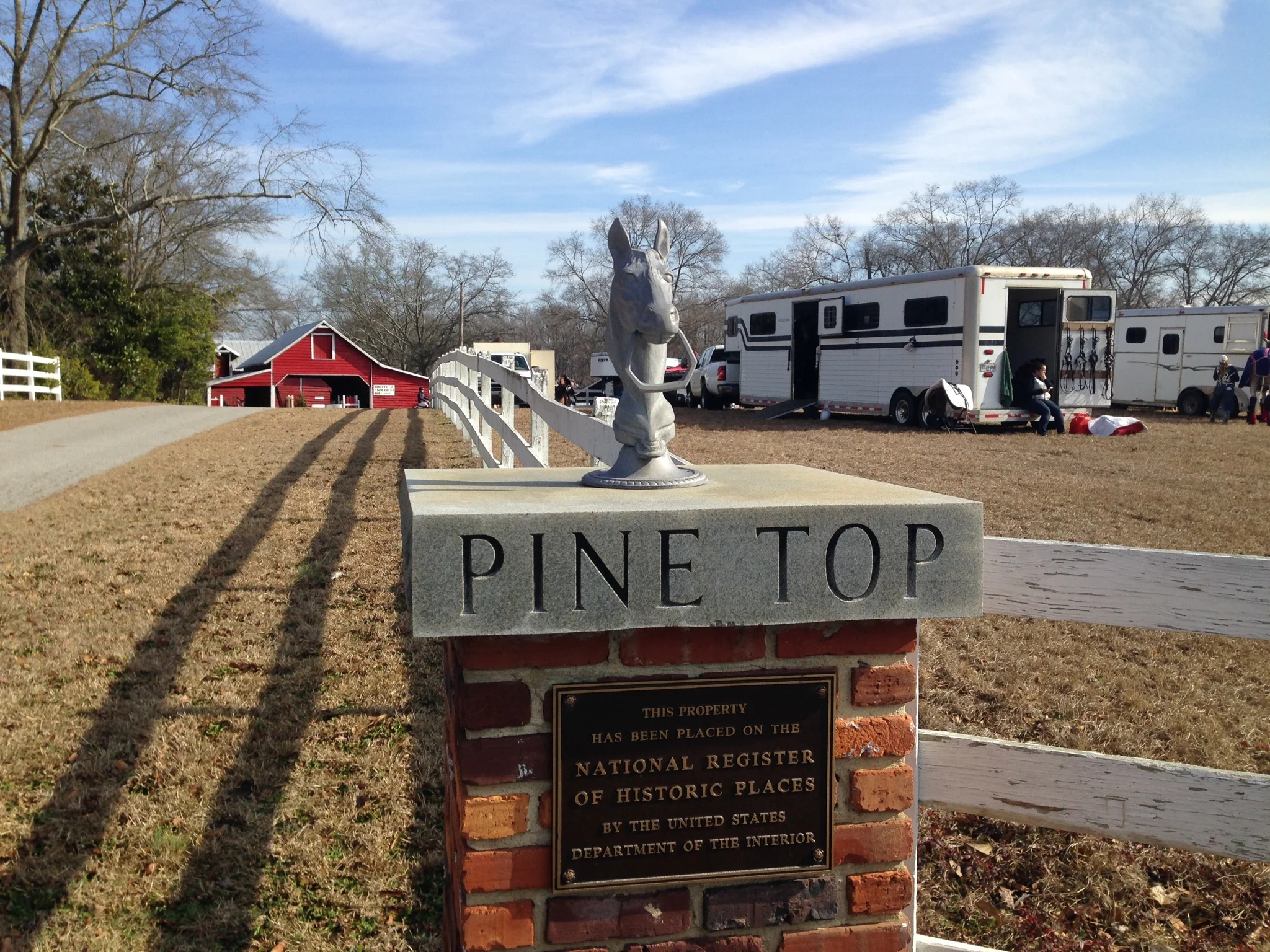 110227PT-00941-M.jpg