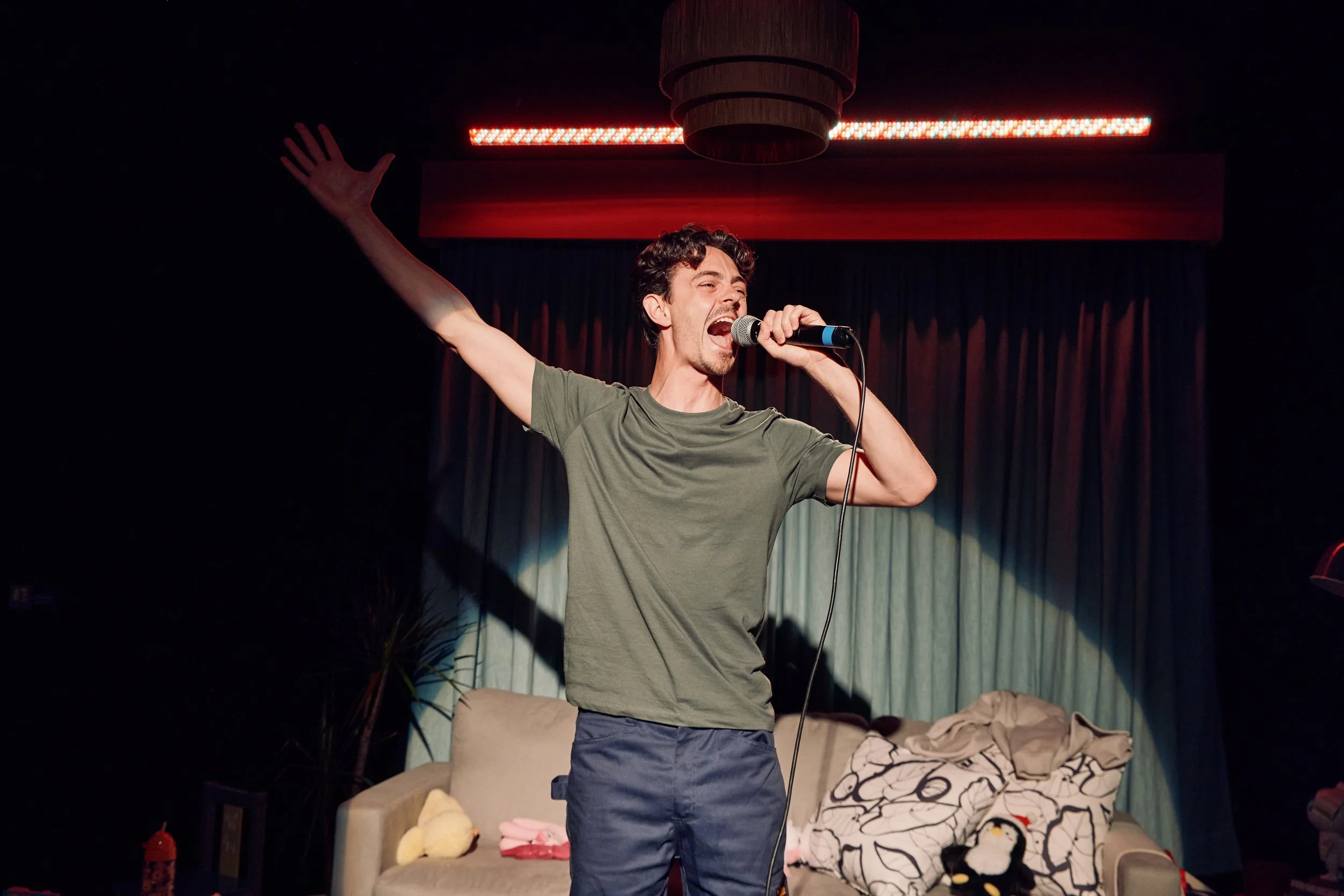 Jerome Yates (Peter) in _I_m Not Being Funny_ at Bush Theatre.  Photo credit Richard Lakos.-0019.jpg