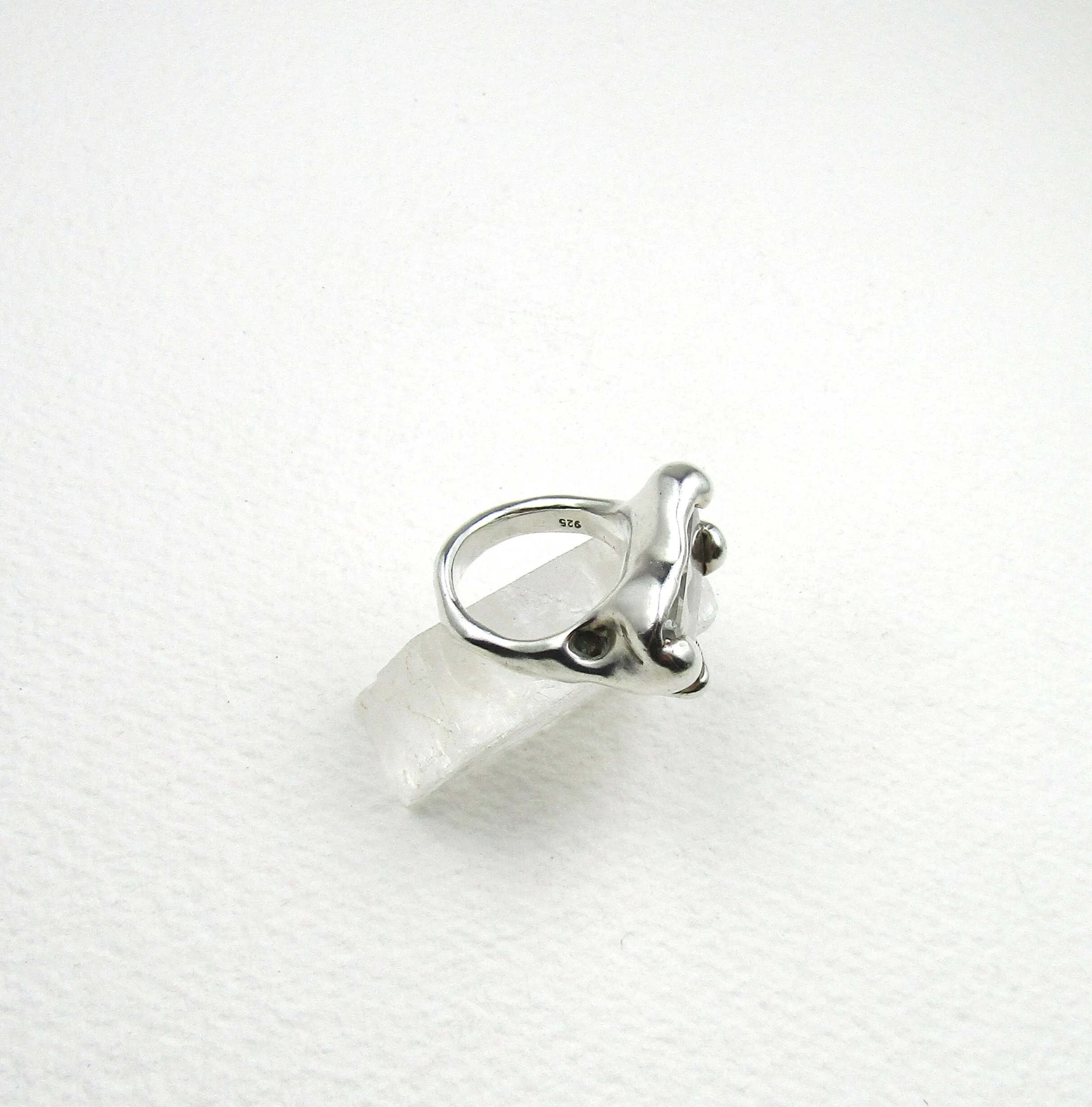 treasure hunt ring 1 side.jpg
