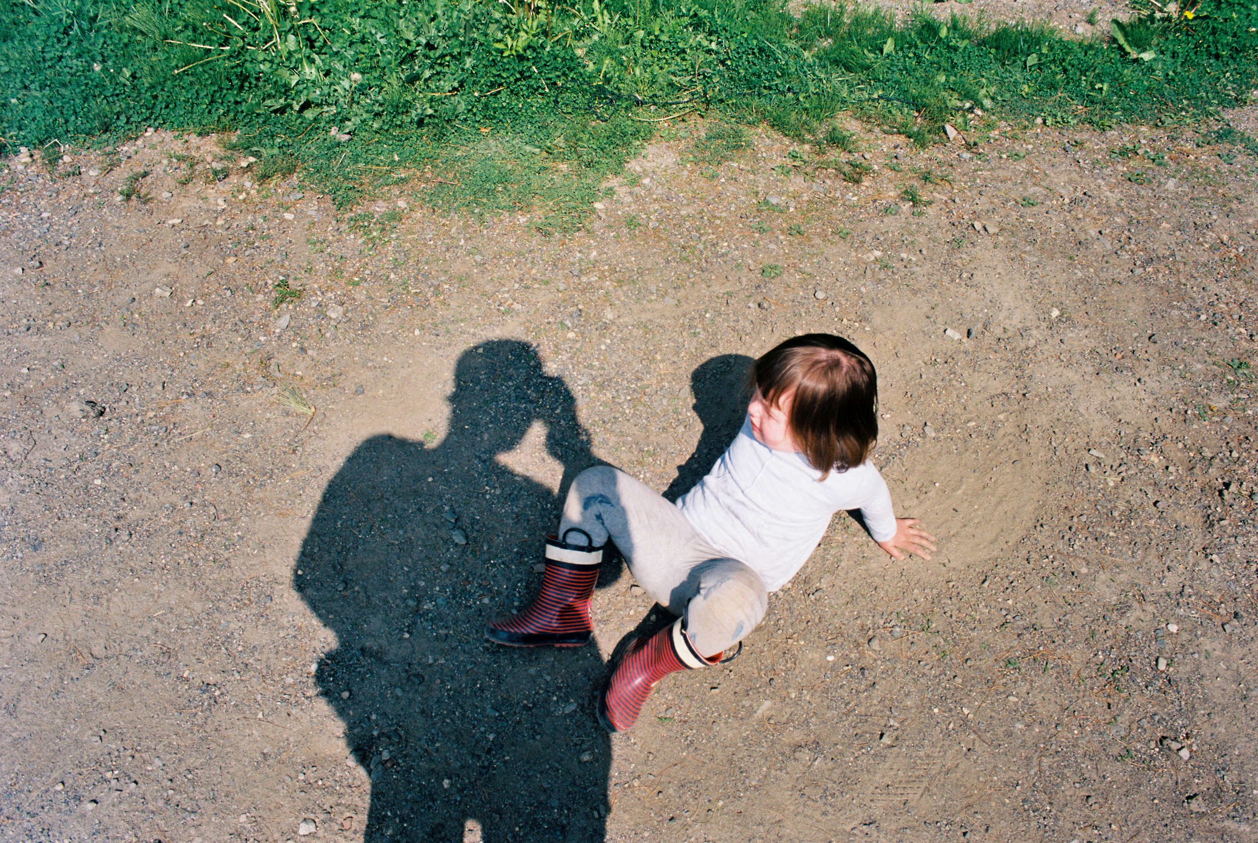 Parking Lot Tantrum (Nikon FM2 :: Ektar) 140/366