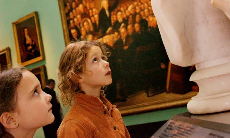 children-looking-up-at-an-001.jpg
