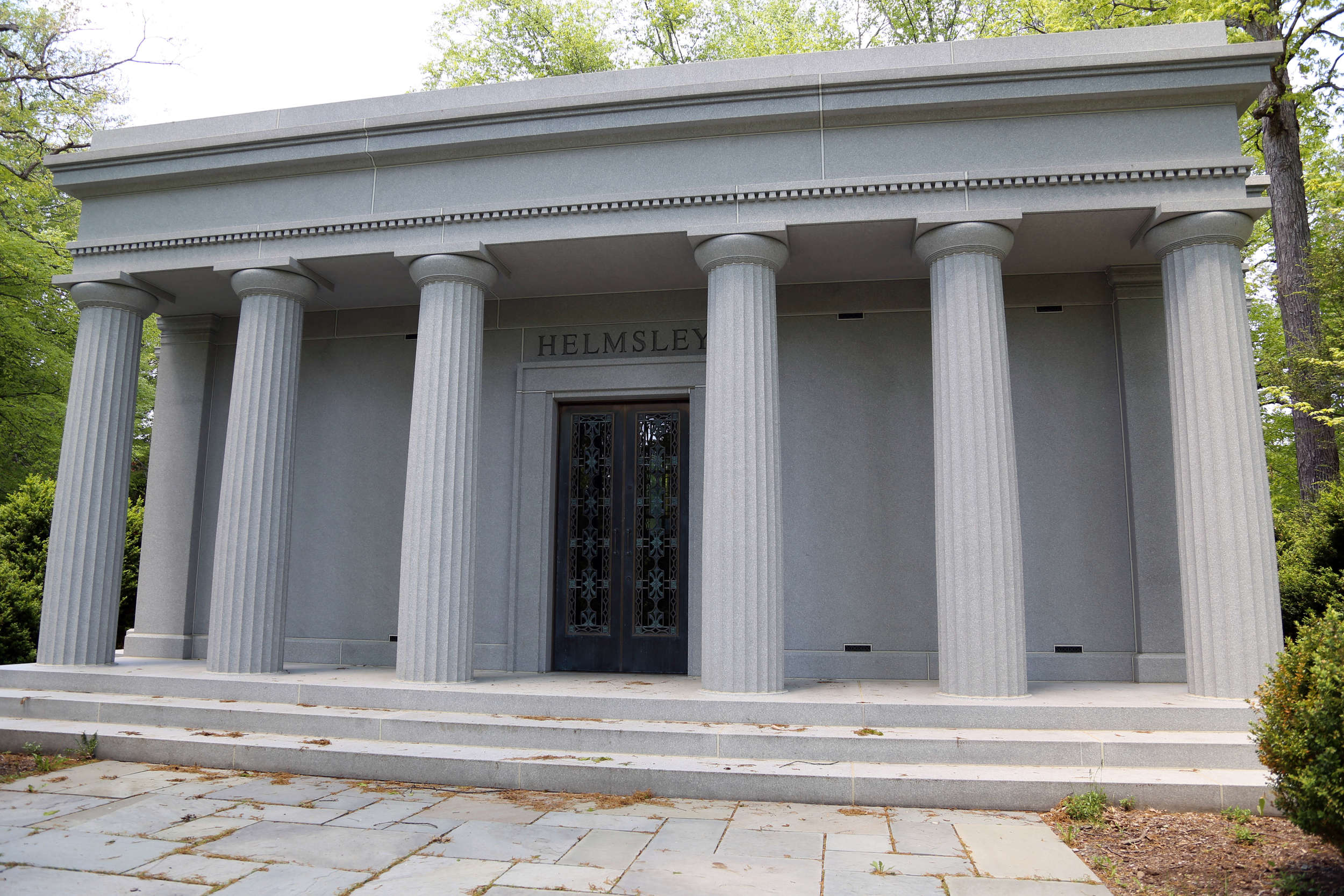 Tomb of Harry Helmsley (1909–1997), real estate mogul who built a company that became one of the biggest property holders in the United States, and his wife Leona Helmsley (1920-2007), in a mausoleum with a stained-glass panorama of the Manhattan skyline. Leona famously bequeathed $12 million to her dog.