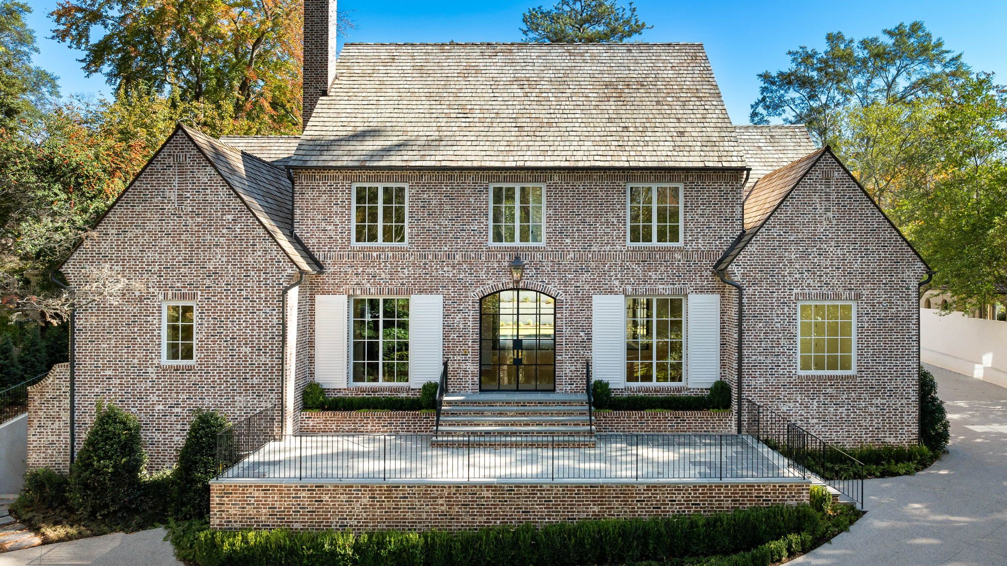 2515 Habersham Front.jpeg