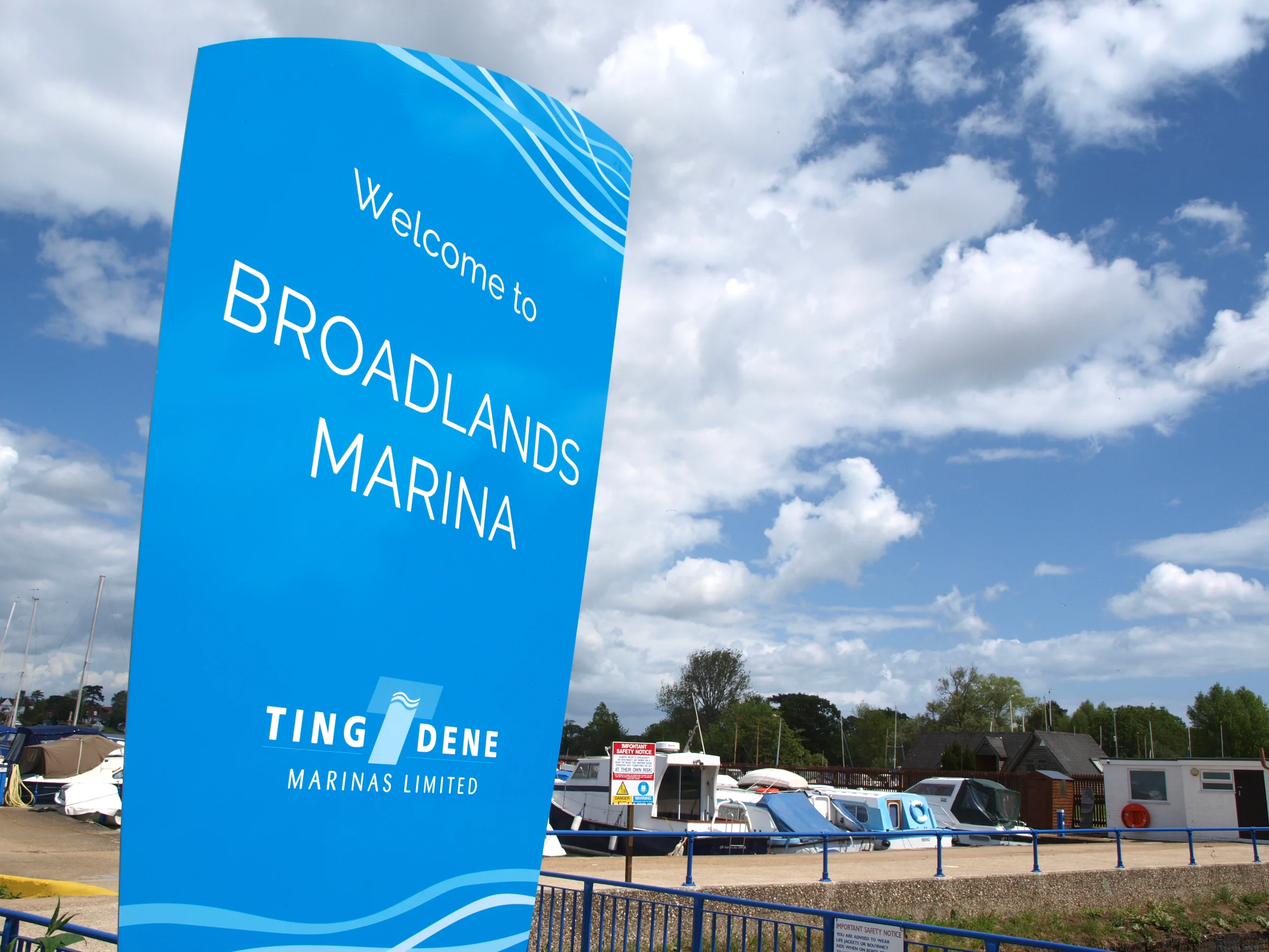 Broadlands Home Holidays for AllSeasons