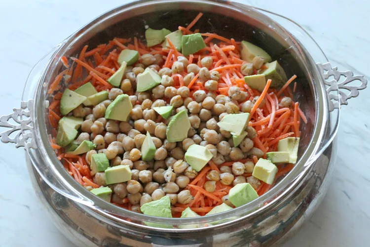 Carrot Salad with Tahini and Crisped Garbanzo Beans