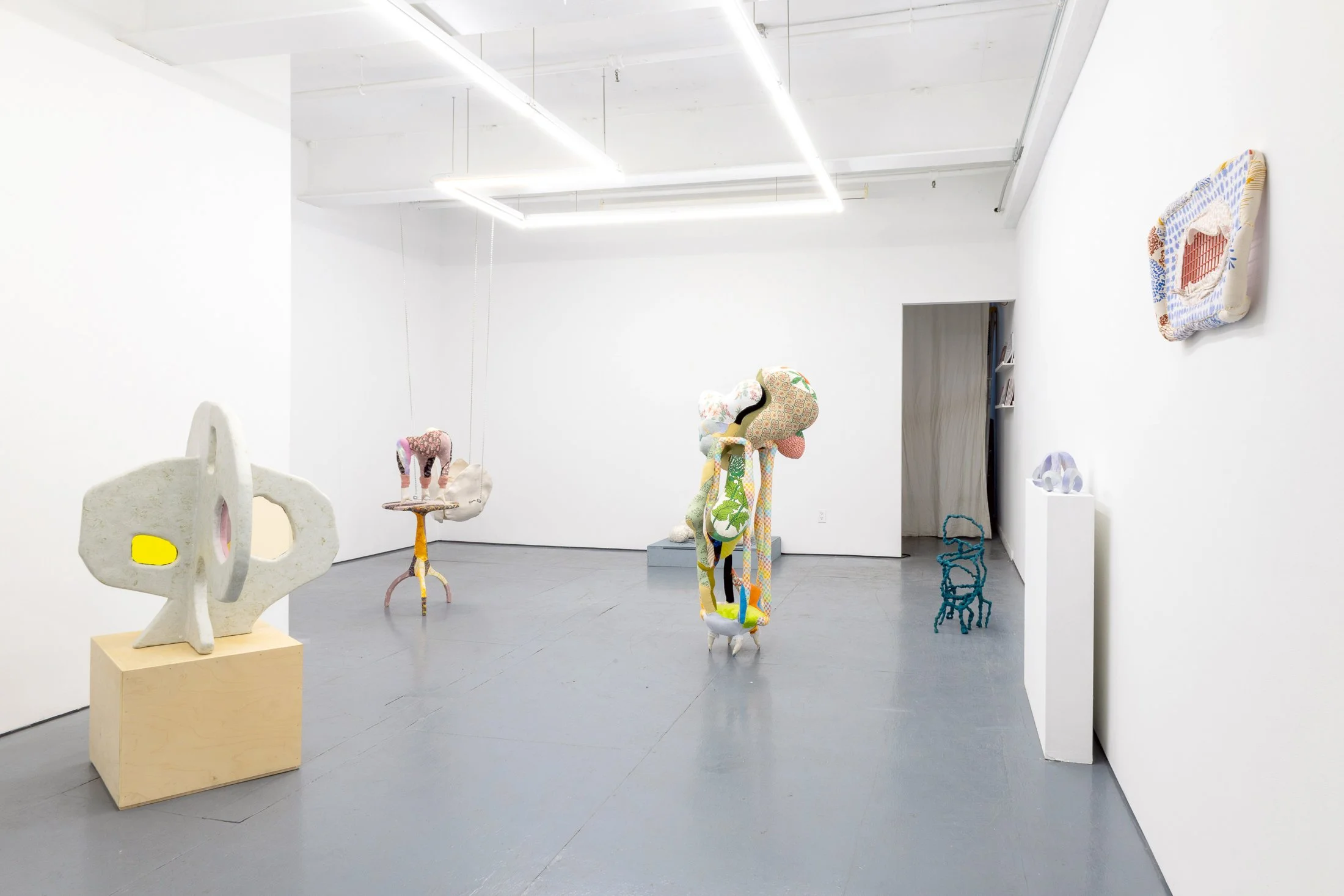  Installation of  "Do I know you from somewhere? ALISON KUDLOW - SUSAN MEYER - HANNA WASHBURN - SE YOUNG YIM," July 18–August 16, 2026. Photo by Carl Gunhouse. 