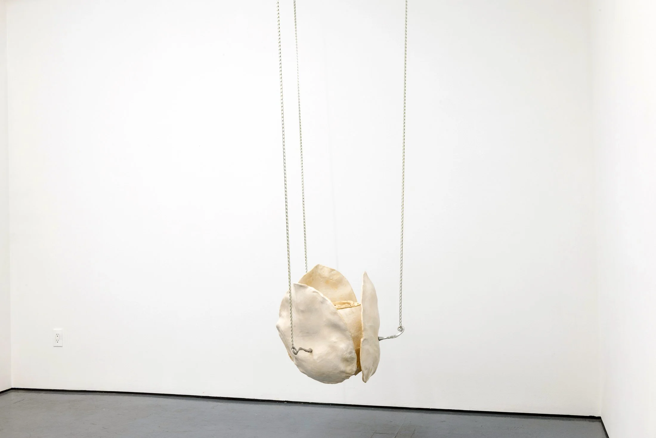  Installation of  "Do I know you from somewhere? ALISON KUDLOW - SUSAN MEYER - HANNA WASHBURN - SE YOUNG YIM," July 18–August 16, 2026. Photo by Carl Gunhouse. 