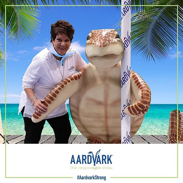 Come visit us at the NRA Show in Chicago this weekend and get your picture with our sea turtle! @nationalrestaurantshow #aardvarkstrong #paperstraws #seaturtleapproved