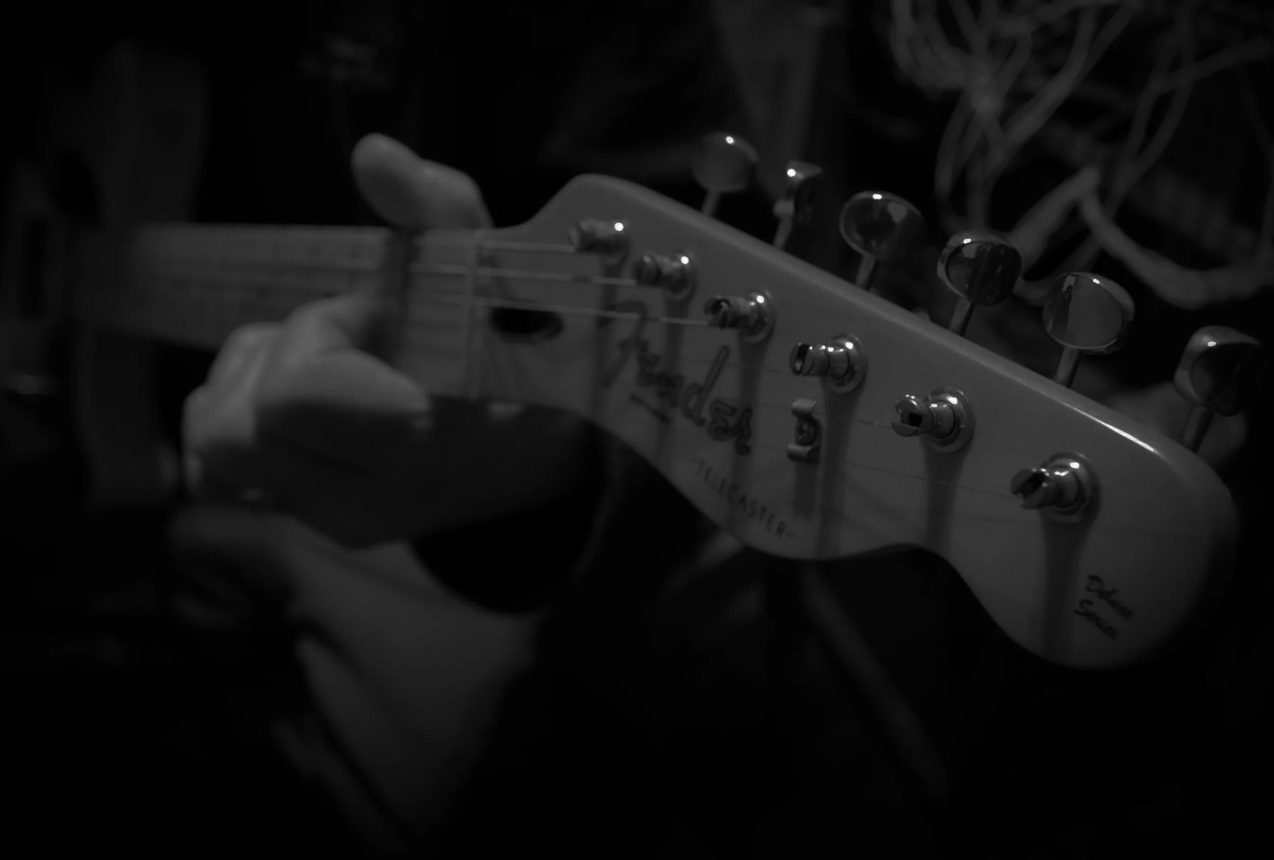 guitar 3 dark.jpg