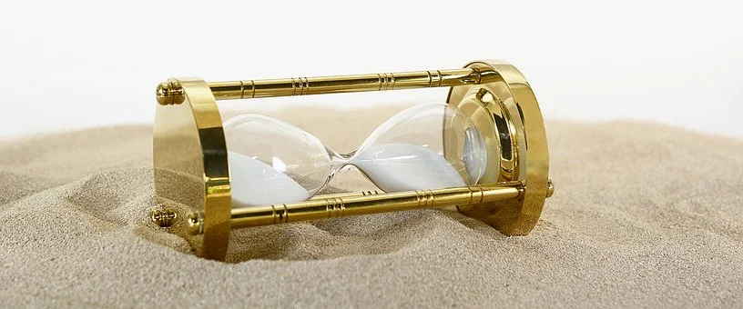 HourGlass.jpg