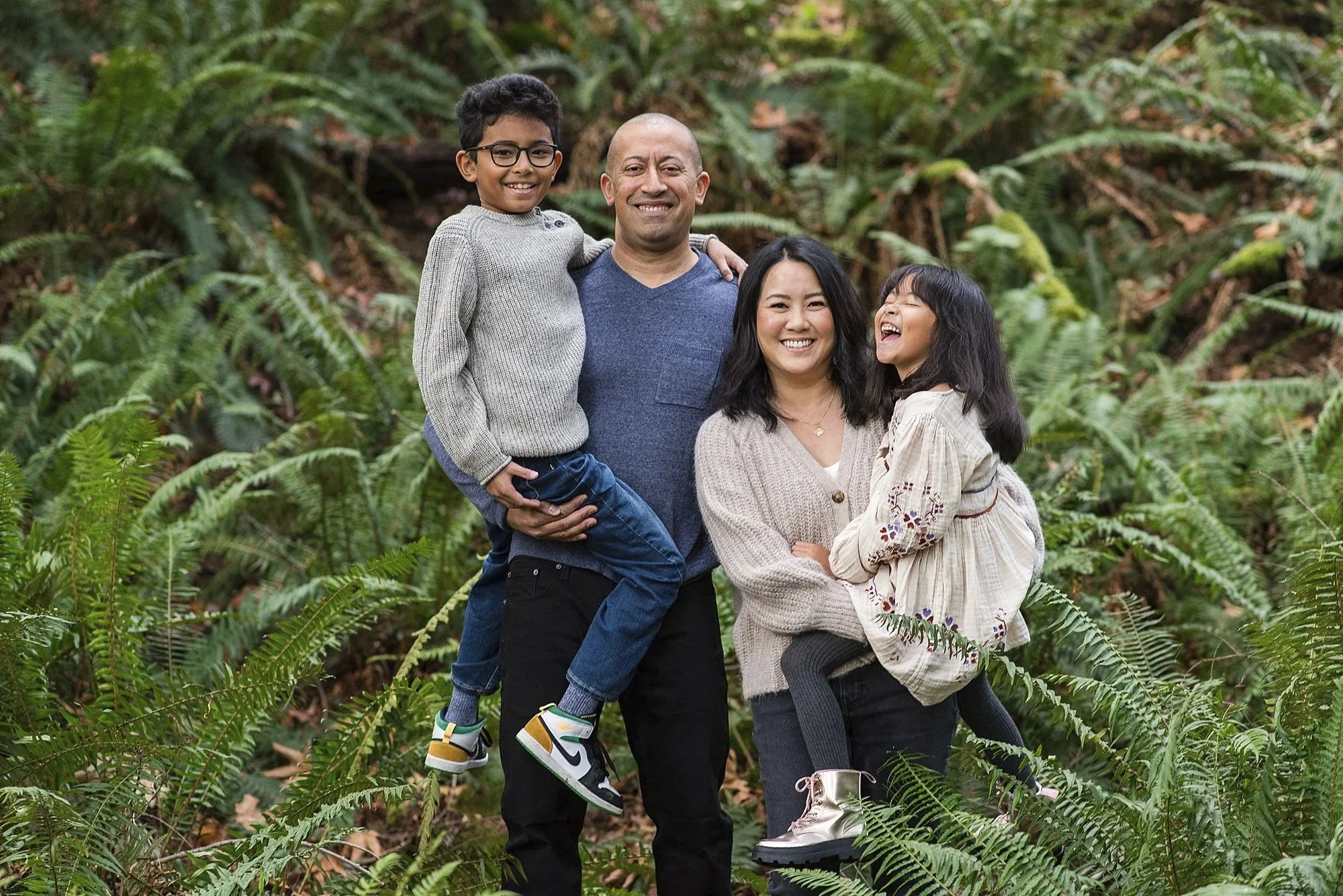 South Surrey Photographer Family Mini Sessions_0072.jpg (Copy) (Copy)