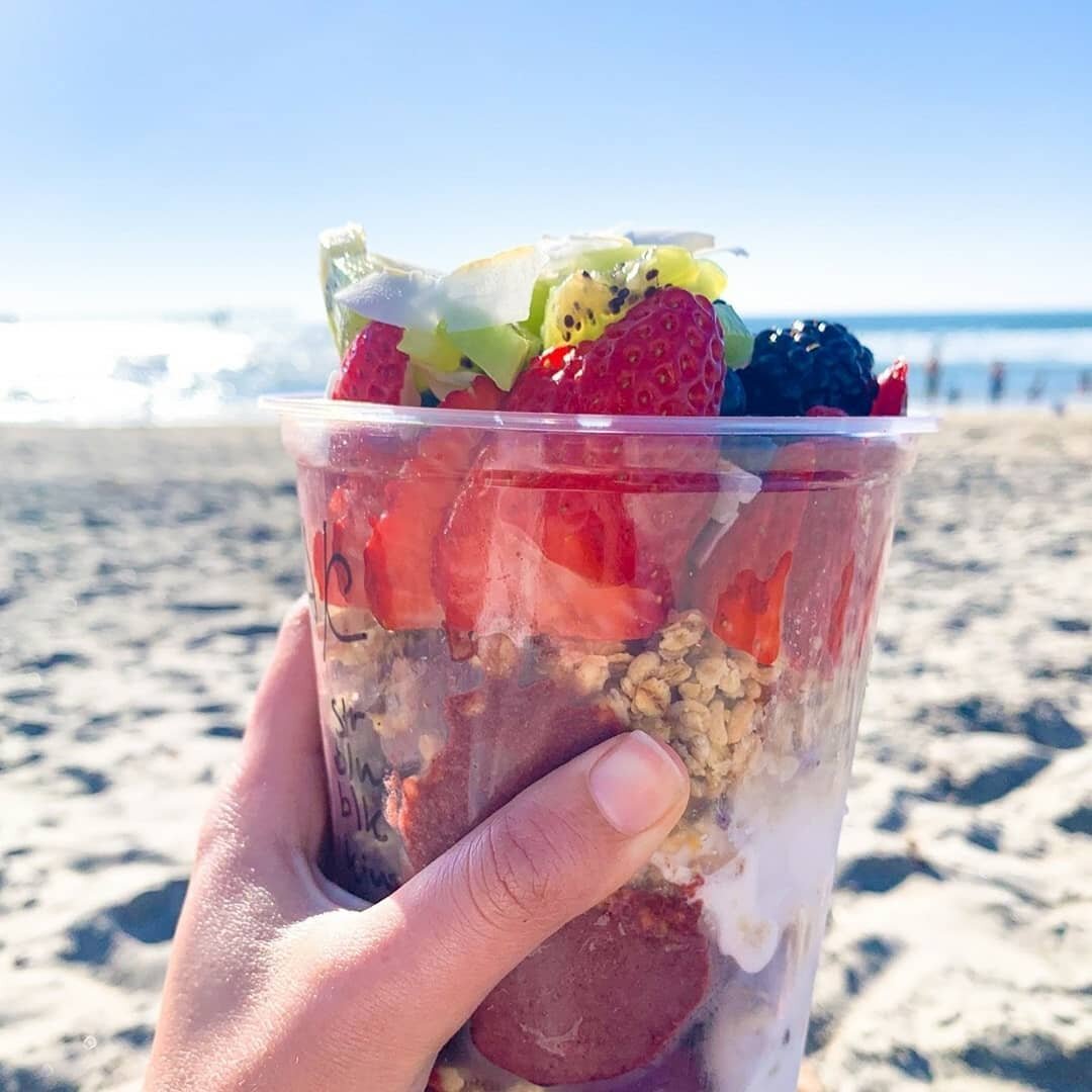 Hold on just a little longer, summer will be here soon☀️😍🙌 We can't wait to eat A&ccedil;a&iacute; Bowls at the beach like @savoringwithsarah🤩💜