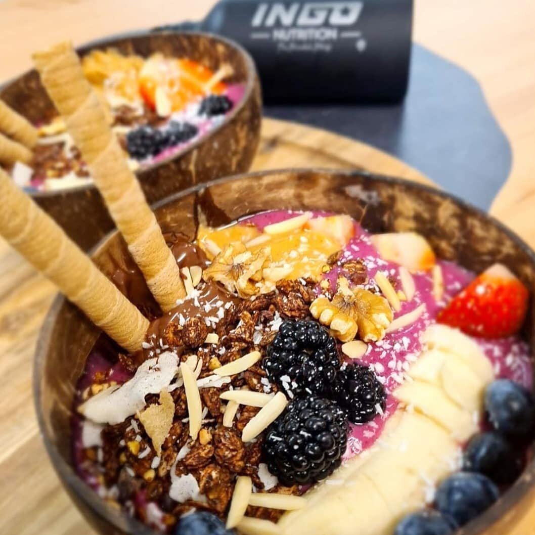 Listen up Gothenburg (!!) you have an A&ccedil;a&iacute; place in town!😍😮🎈🙌💜 At @ingo.juicebar you can find delicious Pitaya and Açaí Bowls🤤🤤🤤 go there, try it (enjoy it) and TELL US WHAT YOU THINK!!! 😍😍😍👏👏👏