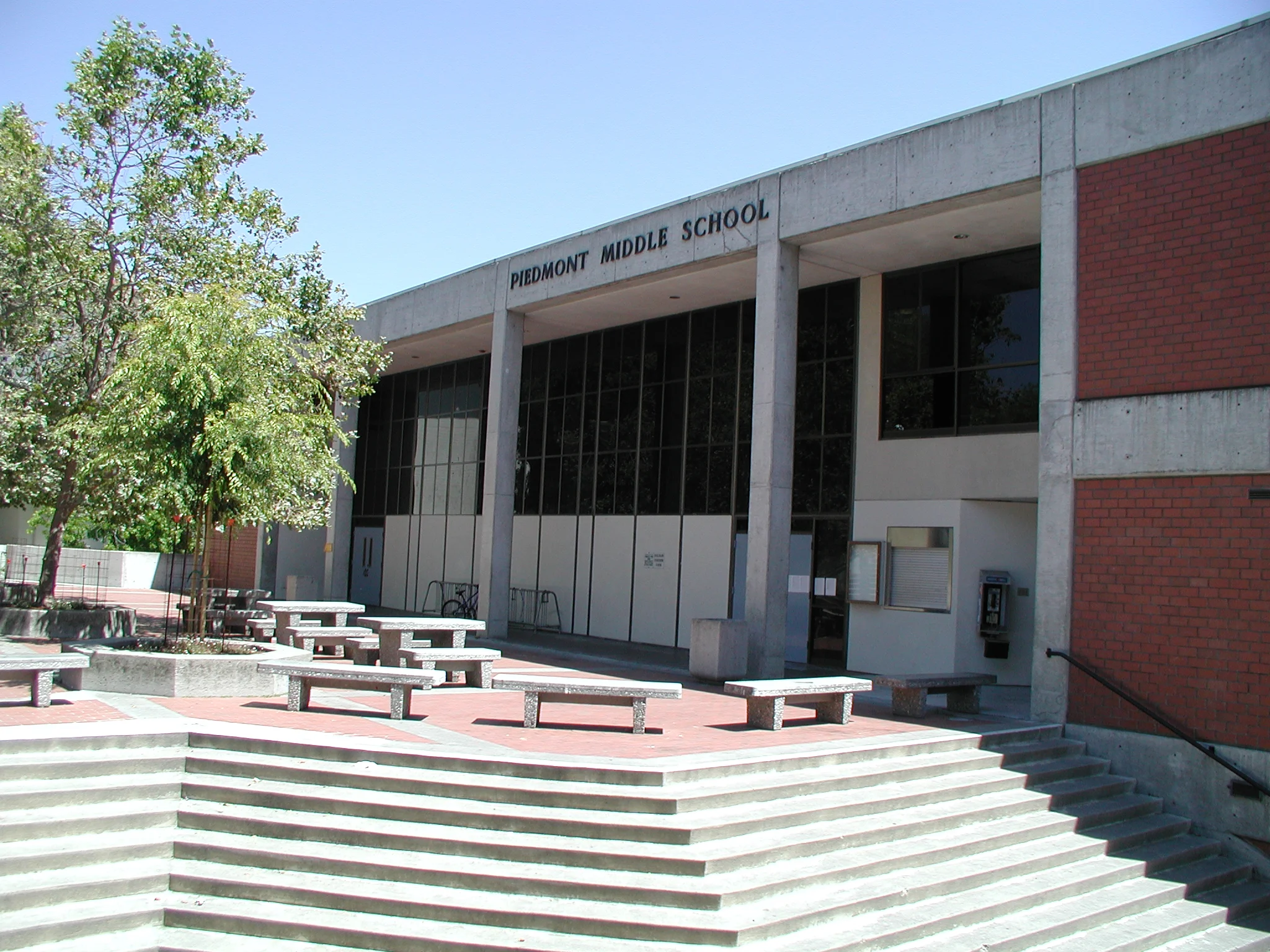 Branagh Construction - Animal Bioradiological Laboratory Building #7