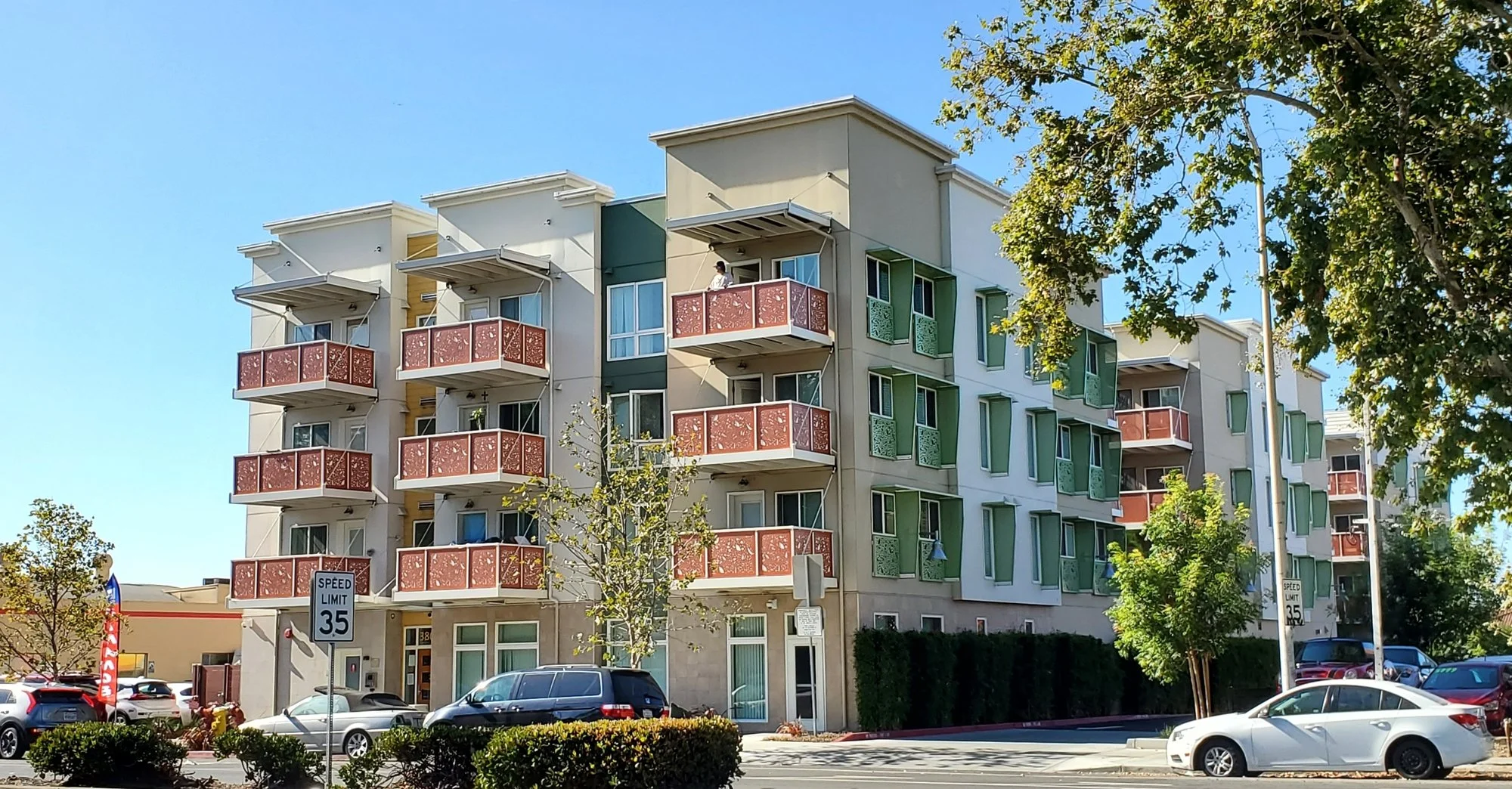 6.  Fremont Blvd View Architect.jpg