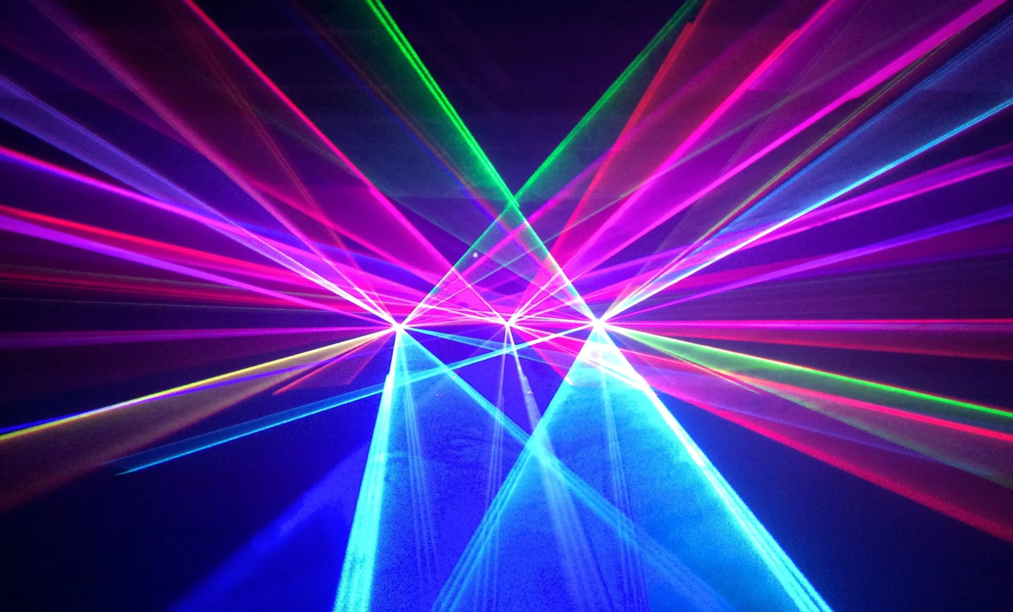 1417563_417799245012850_1541827022_o.jpg