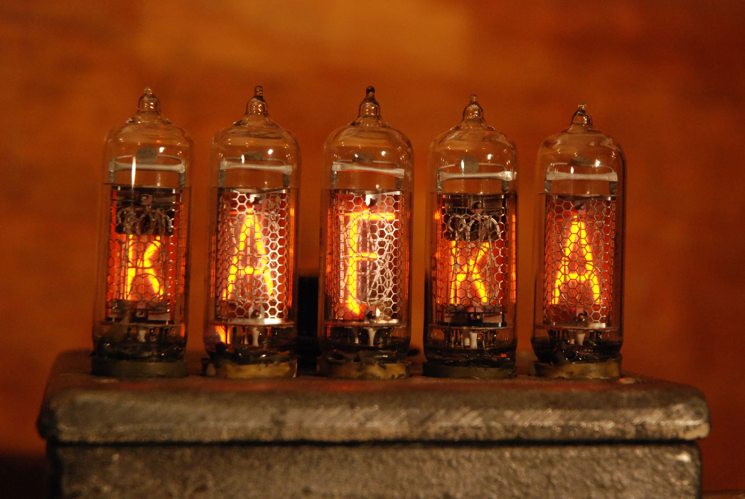 KAFKA-02.jpg