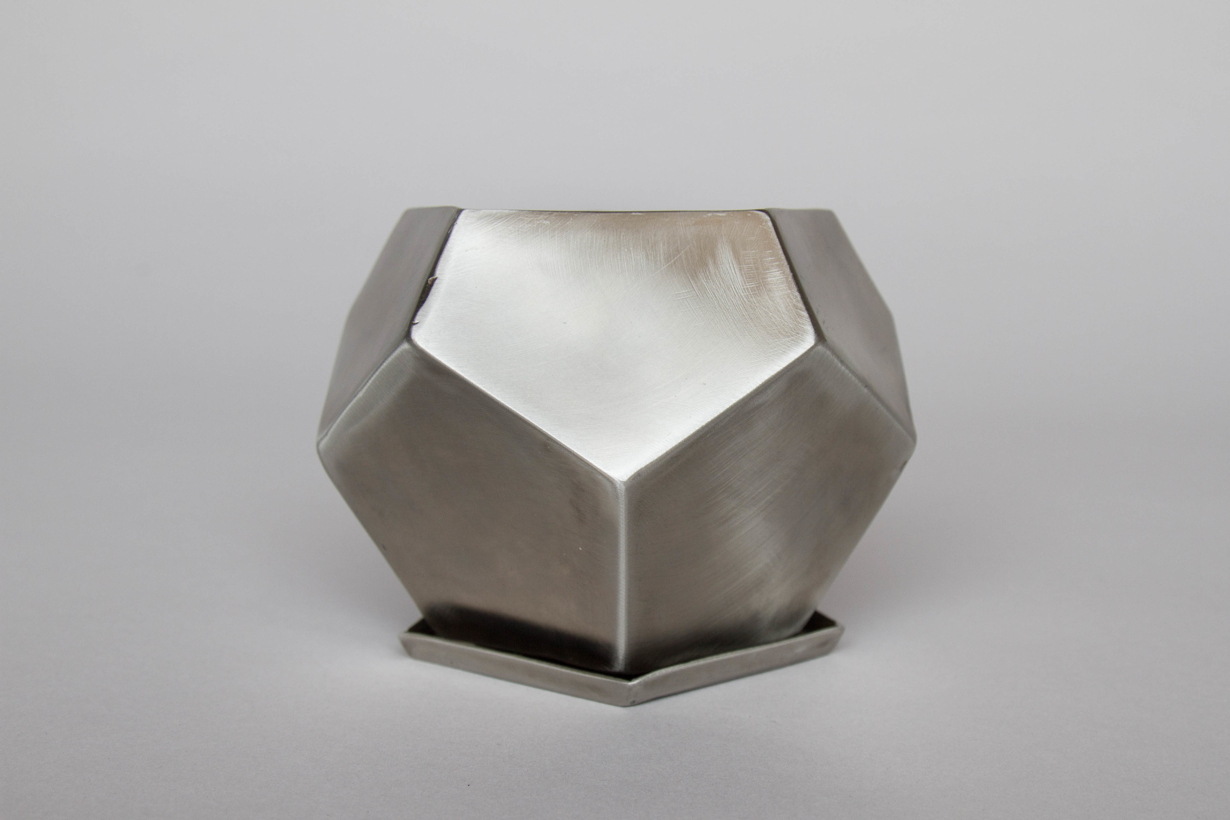 Geo Planter by Elektra Steel