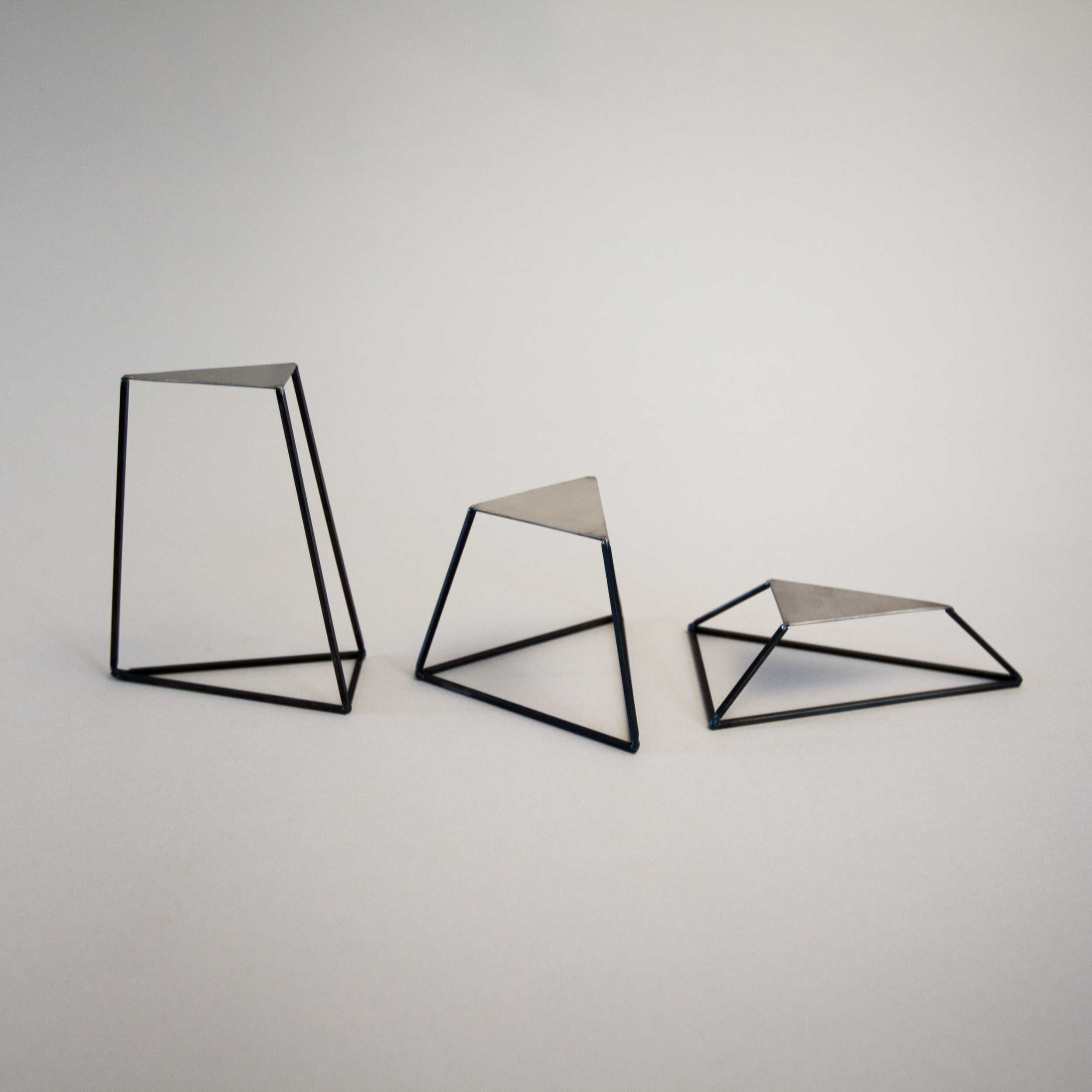 Prism Stand by Elektra Steel