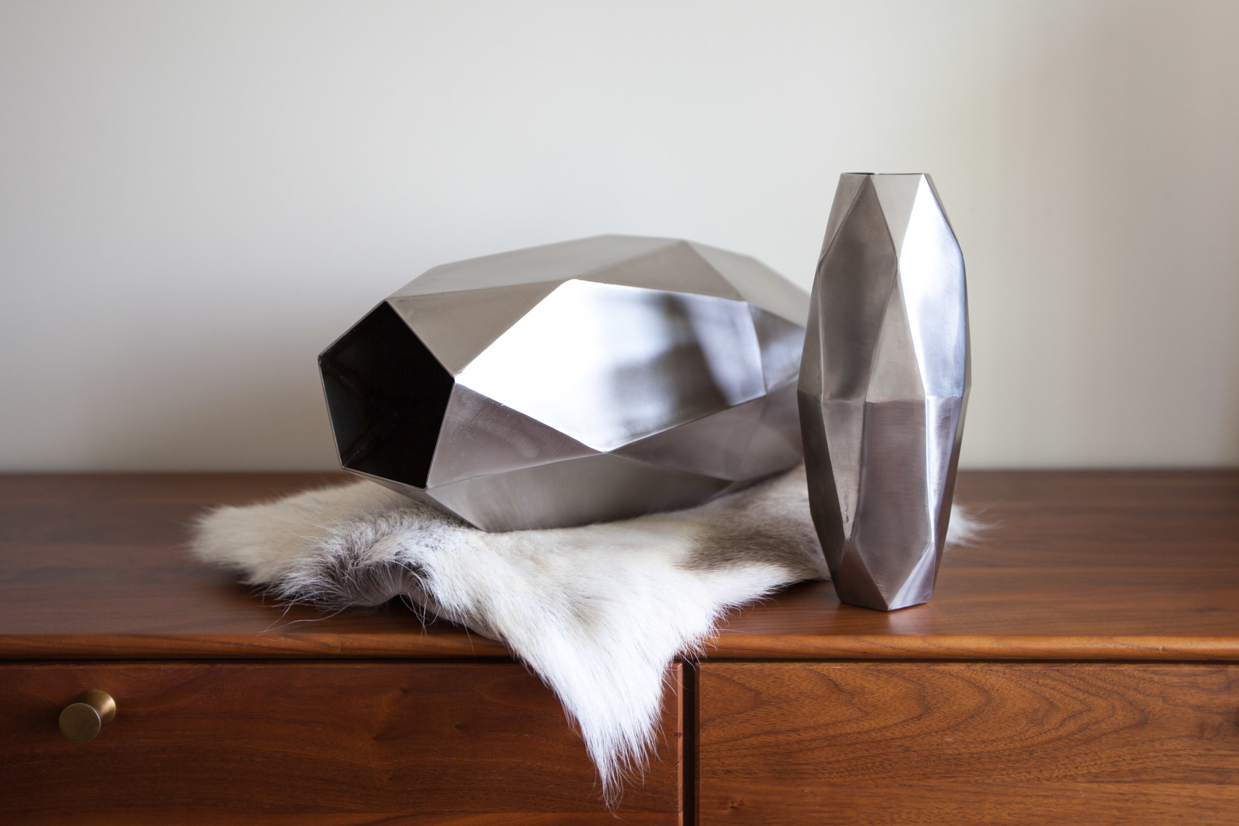 Geo Vase by Elektra Steel