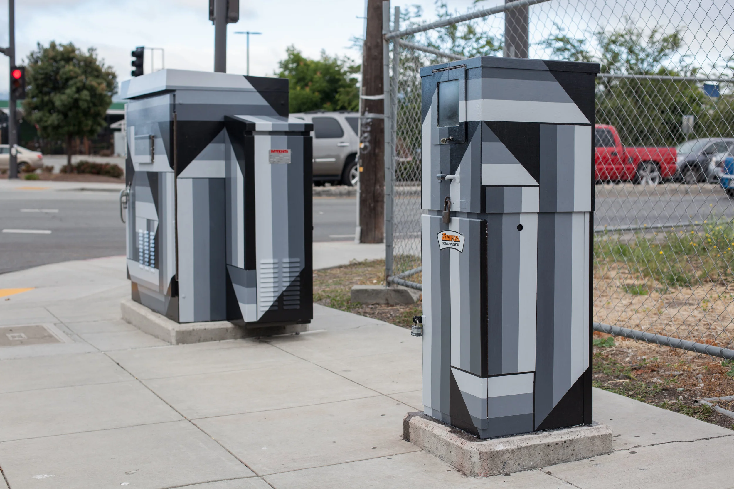 Redwood City Utility Box Mural — Zai Divecha