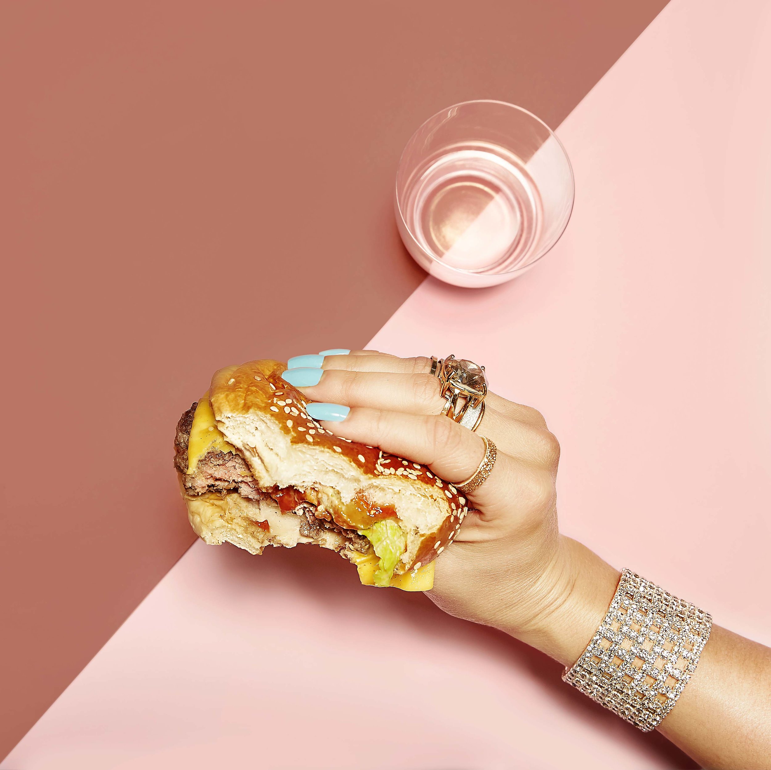 670_CHAPEL_BRANDING_SHOOT_2017_2597_FINAL_Buger_.jpg