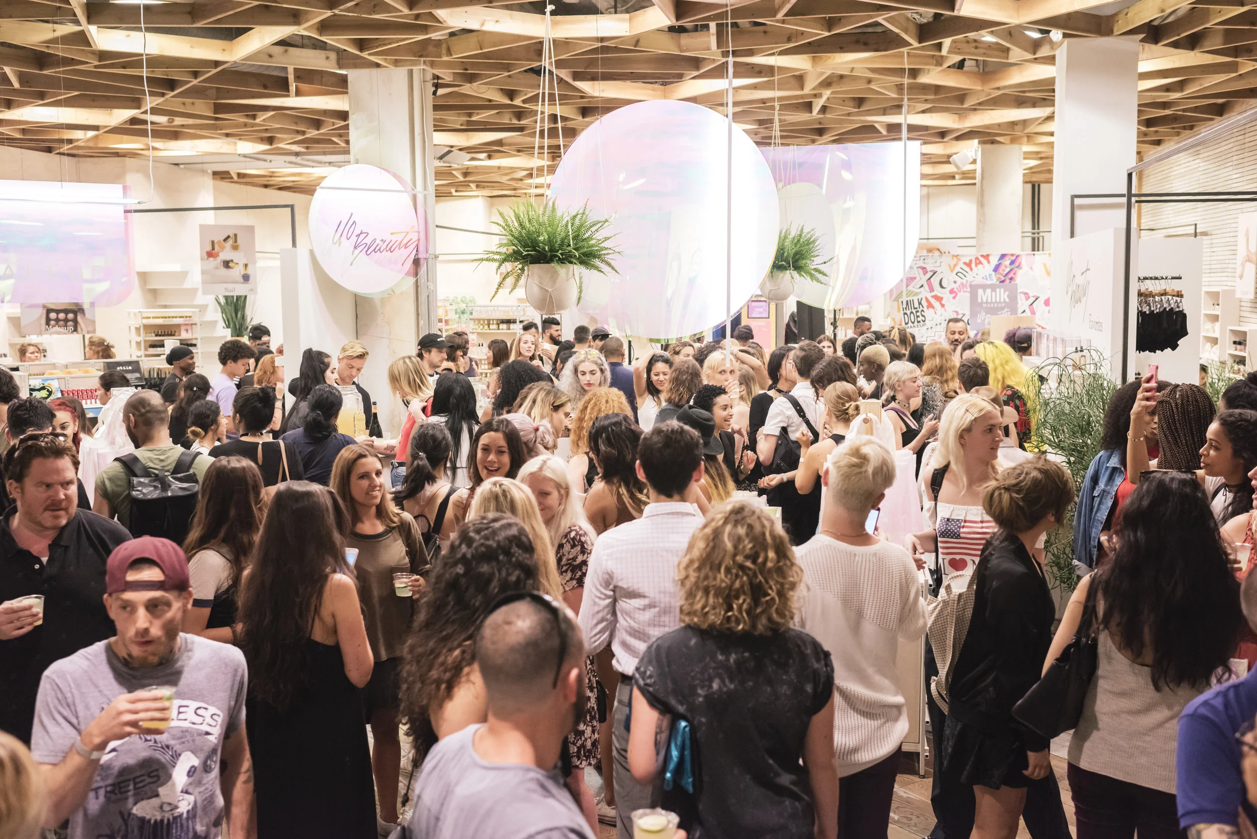 UOHeraldSqMMULaunchParty_7_14_16-131.jpg