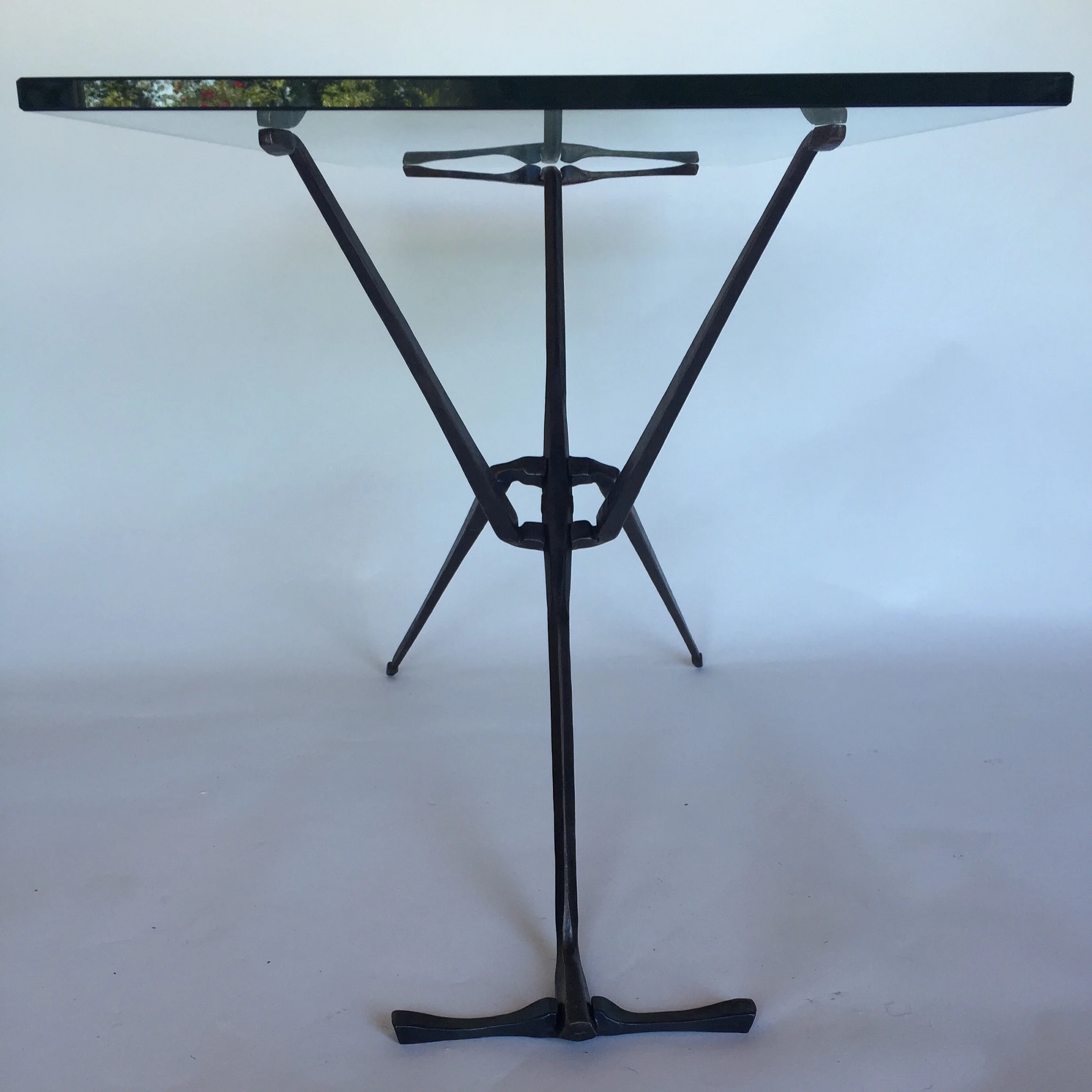 Dovetail table monica-coyne.JPG