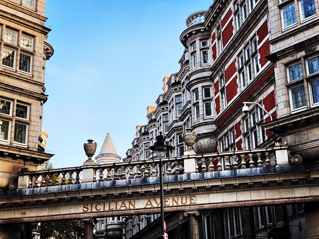 #sicilianavenue #londonarchitecture #architecture #england #londonphotography #photography #europeanvacation #london #uk