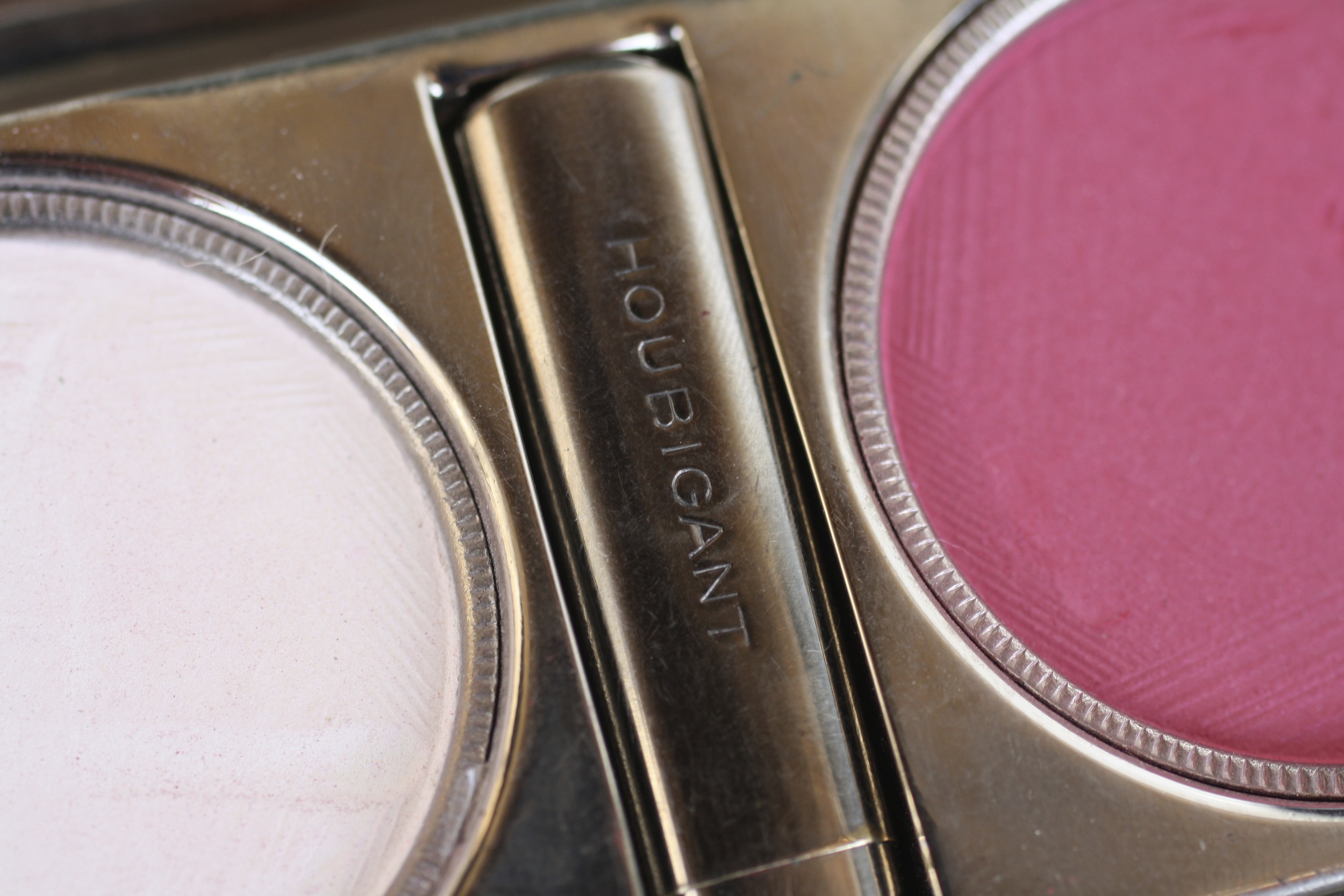 Houbigant Etched Silver Rectangular Compact Blush Lipstick Powder Chalem Collection_30.jpg