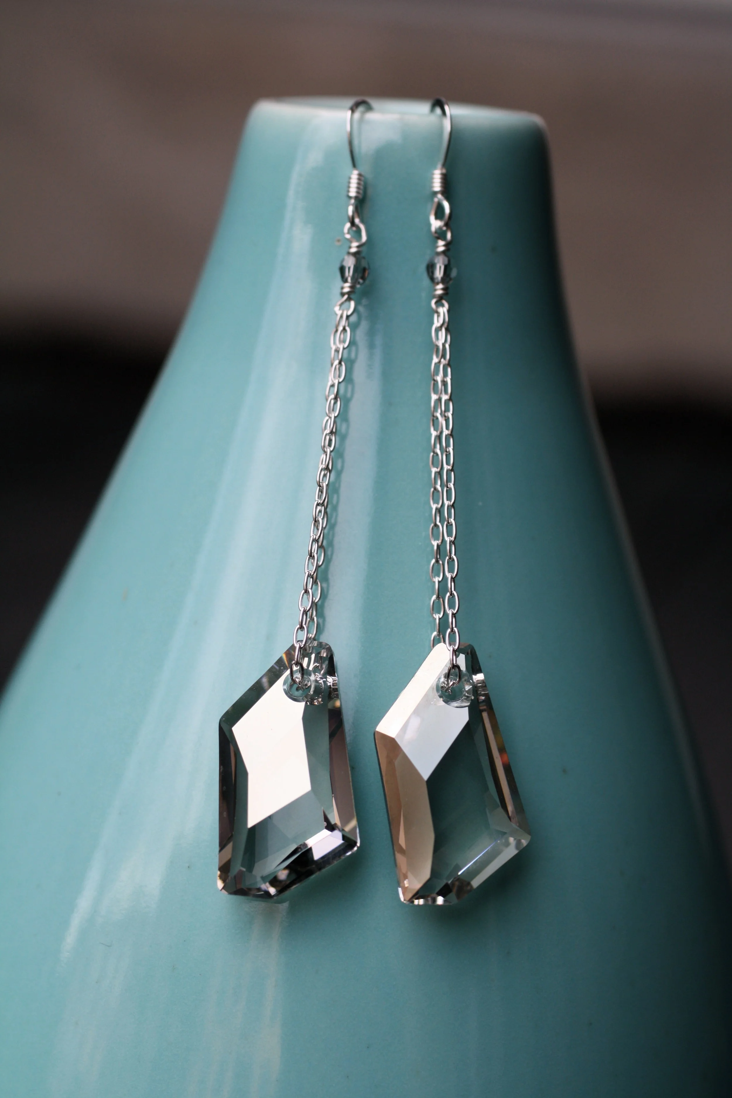 Applause Silver Avantegard Swarovski Crystal Double SS Chain_01.jpg