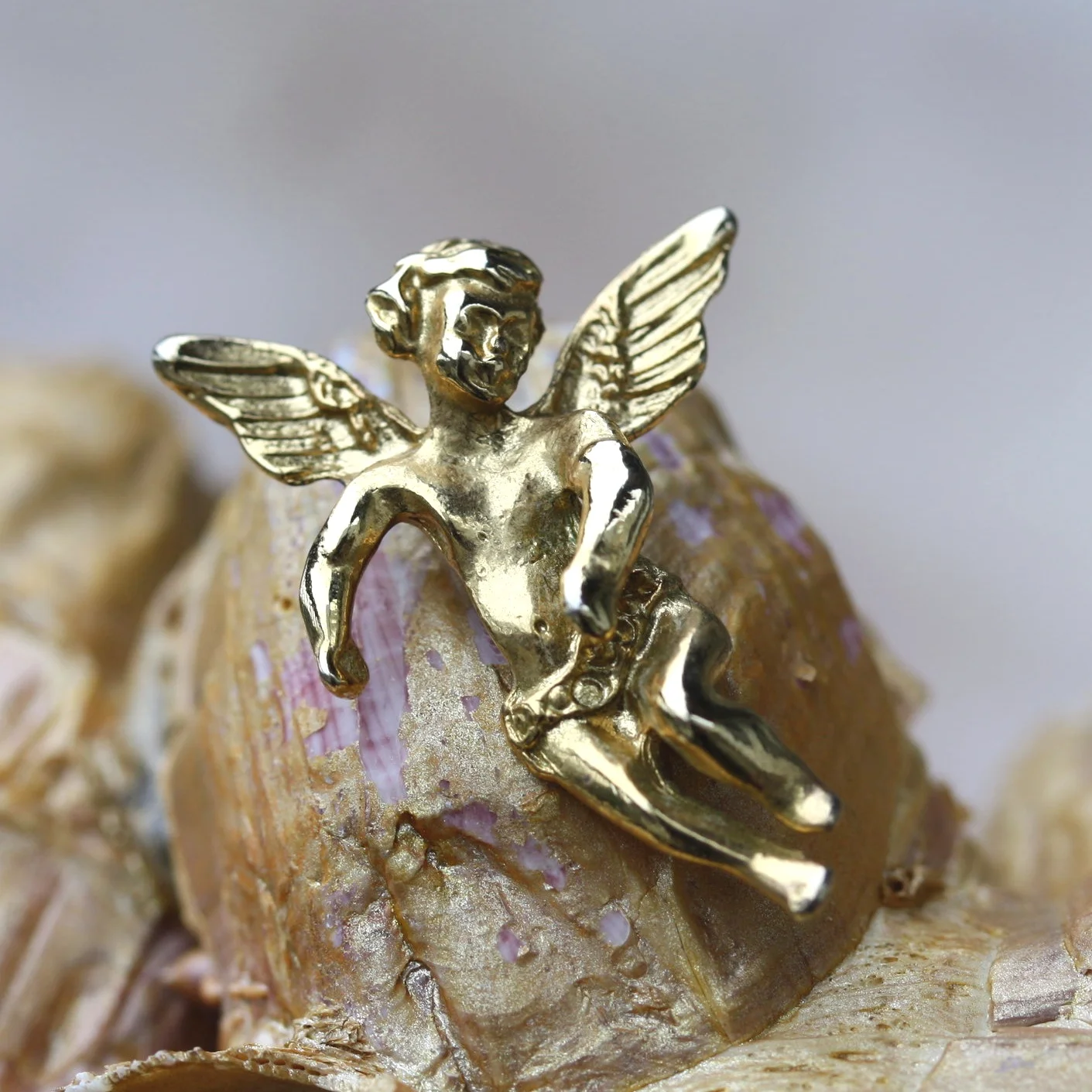 Vintage+Angel+Cupid+Gold+Plated+Base+Metal+Pin_07.jpg