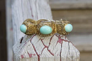 Gold+Filligree+Bangle+with+Turquoise-+Bracelet_02.jpg