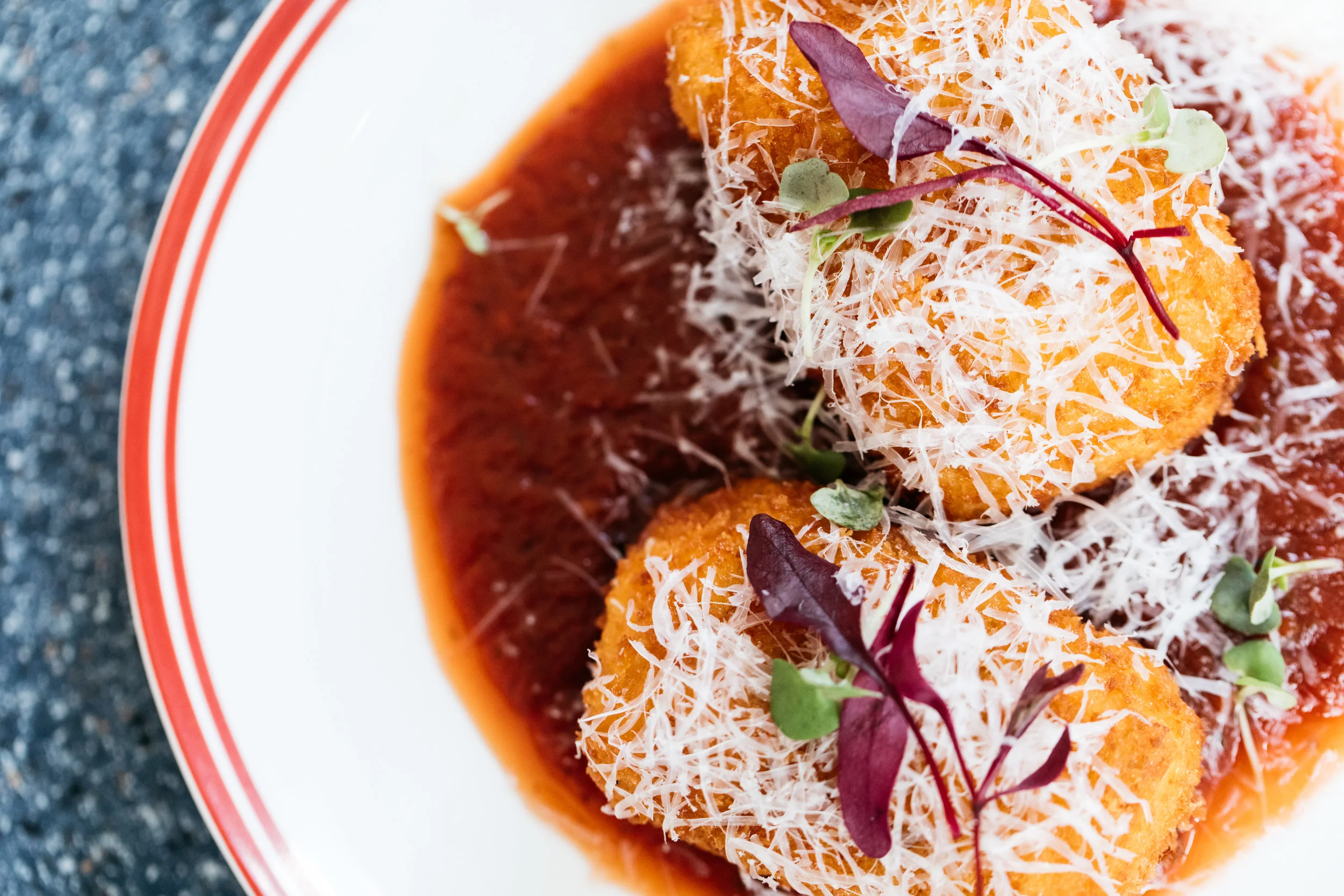 Happy as Larry-107.jpg