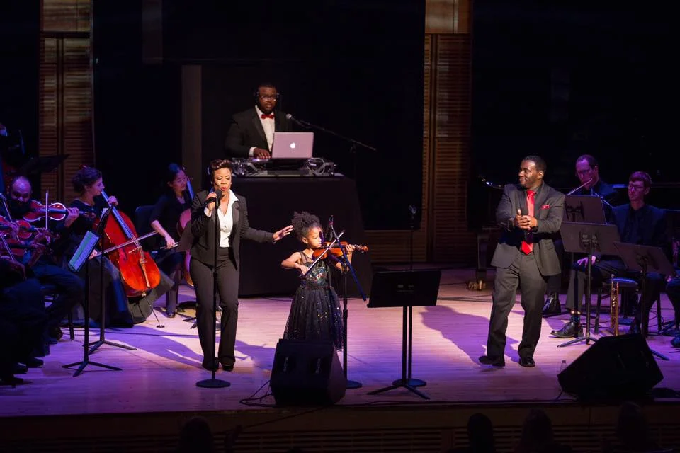 Illharmonic Orchestra at Carnegie Hall w/6 year old Chrysyn Harp on Violin - November 2015